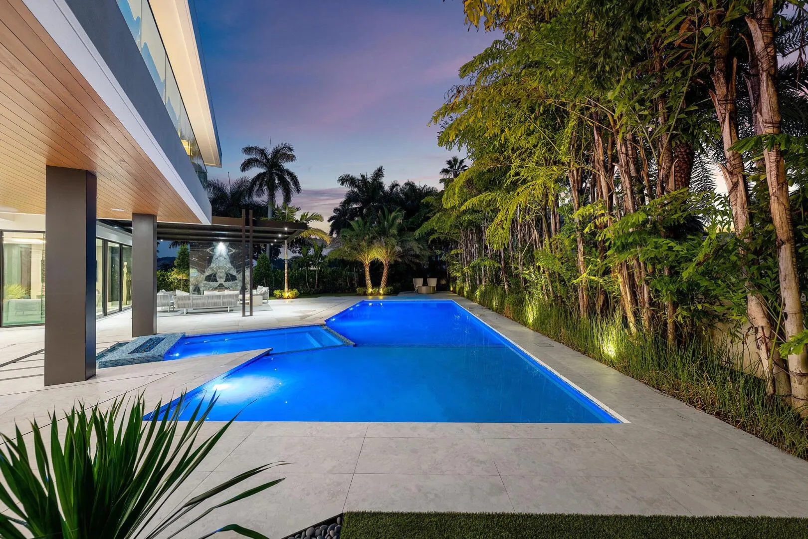 217 Thatch Palm Drive