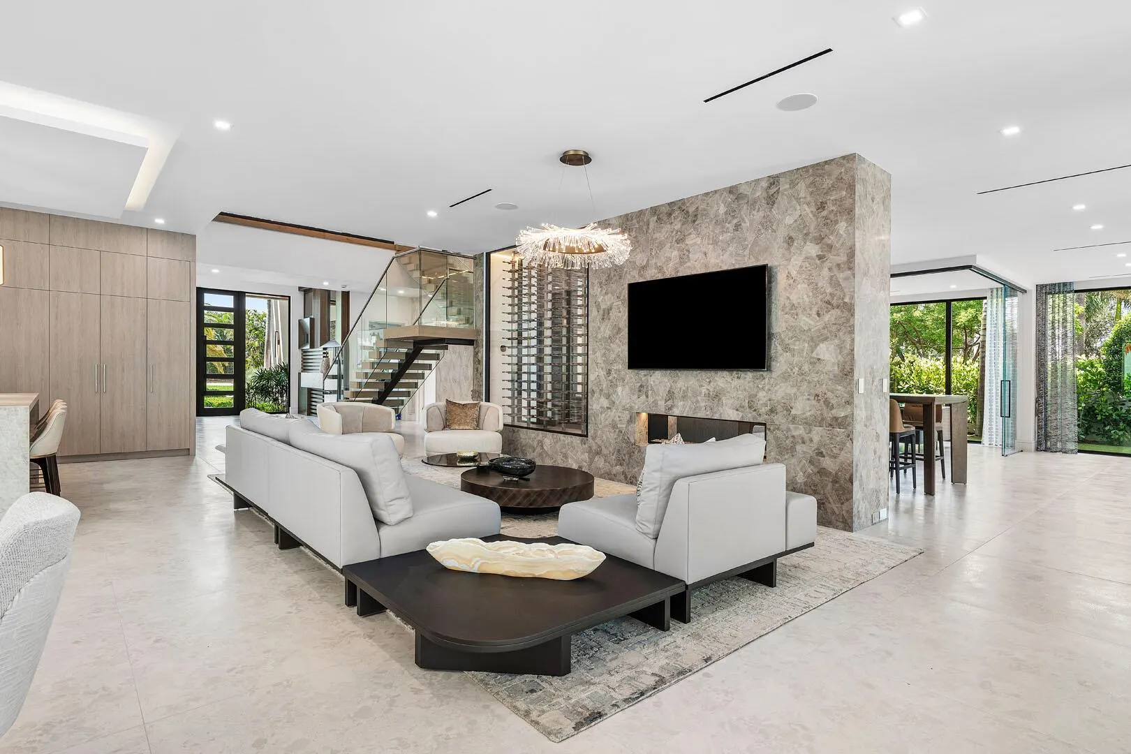 217 Thatch Palm Drive