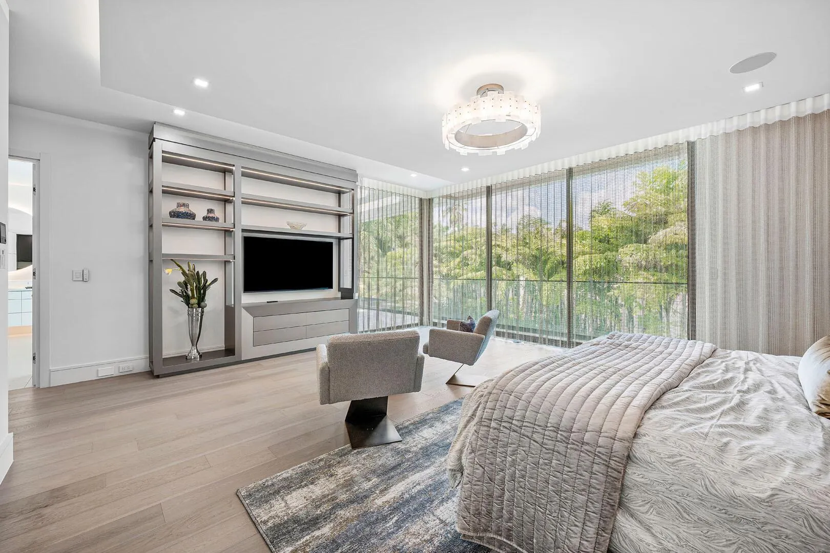 217 Thatch Palm Drive