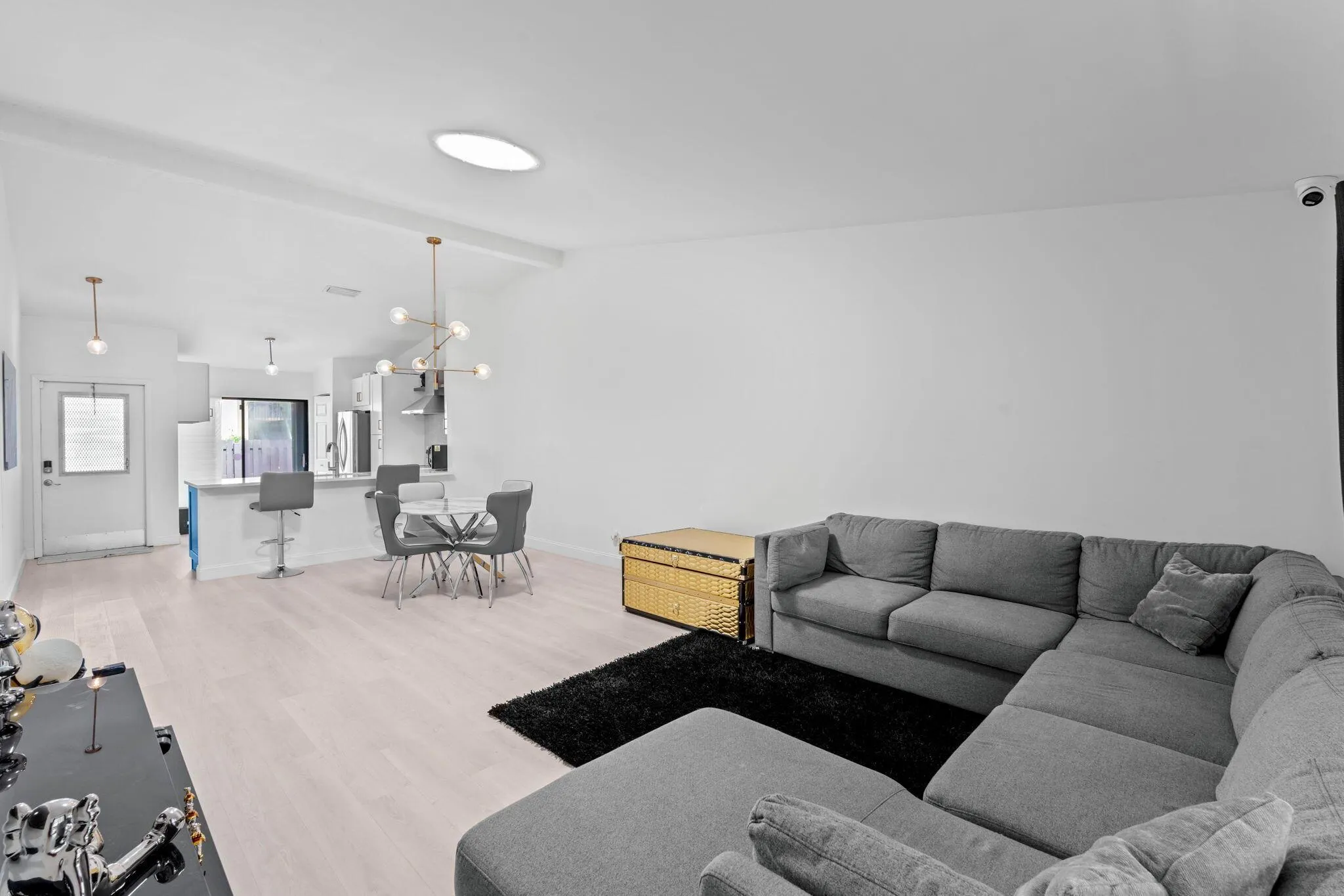 615 Sea Pine Way, #D