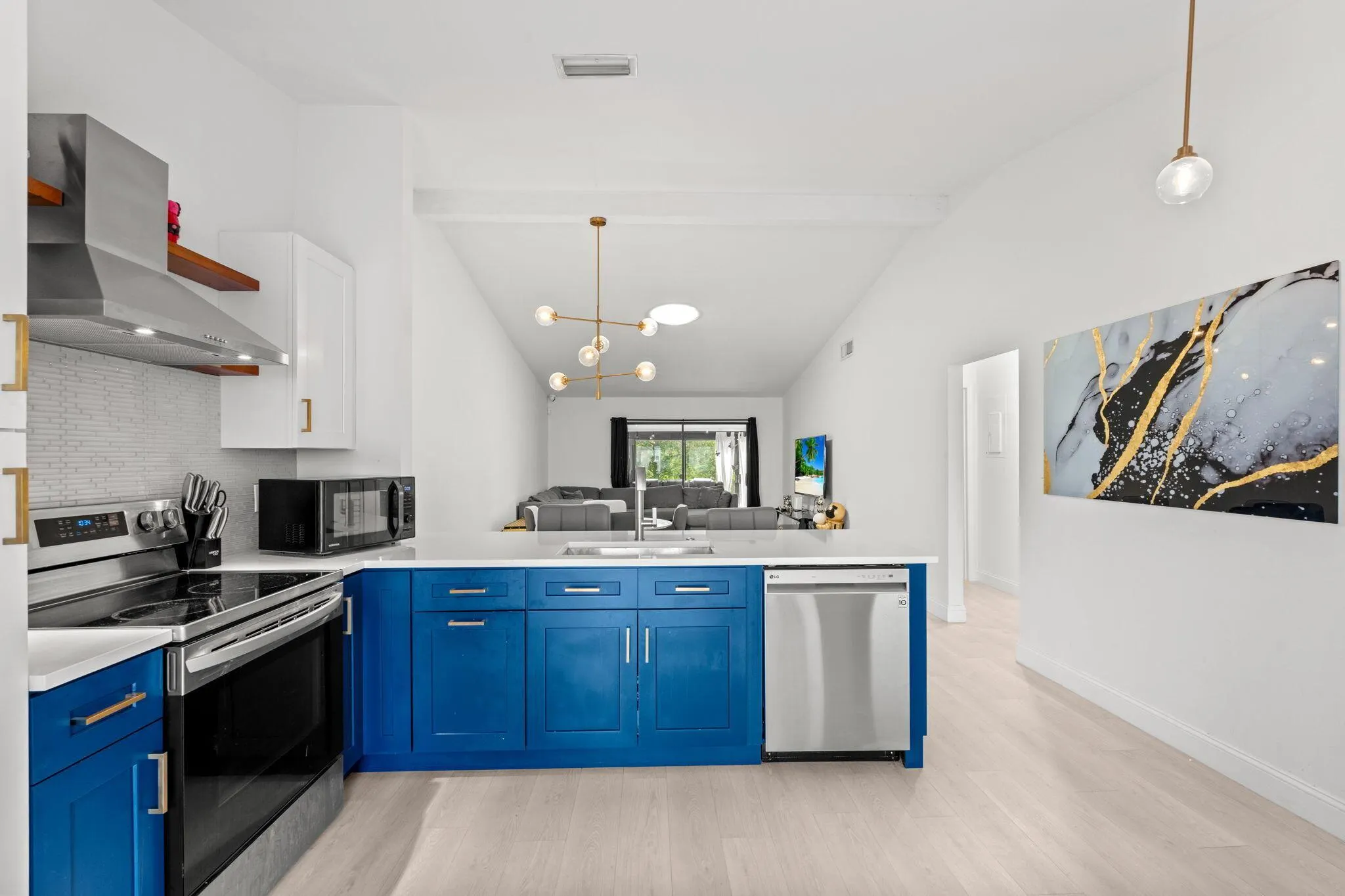 615 Sea Pine Way, #D