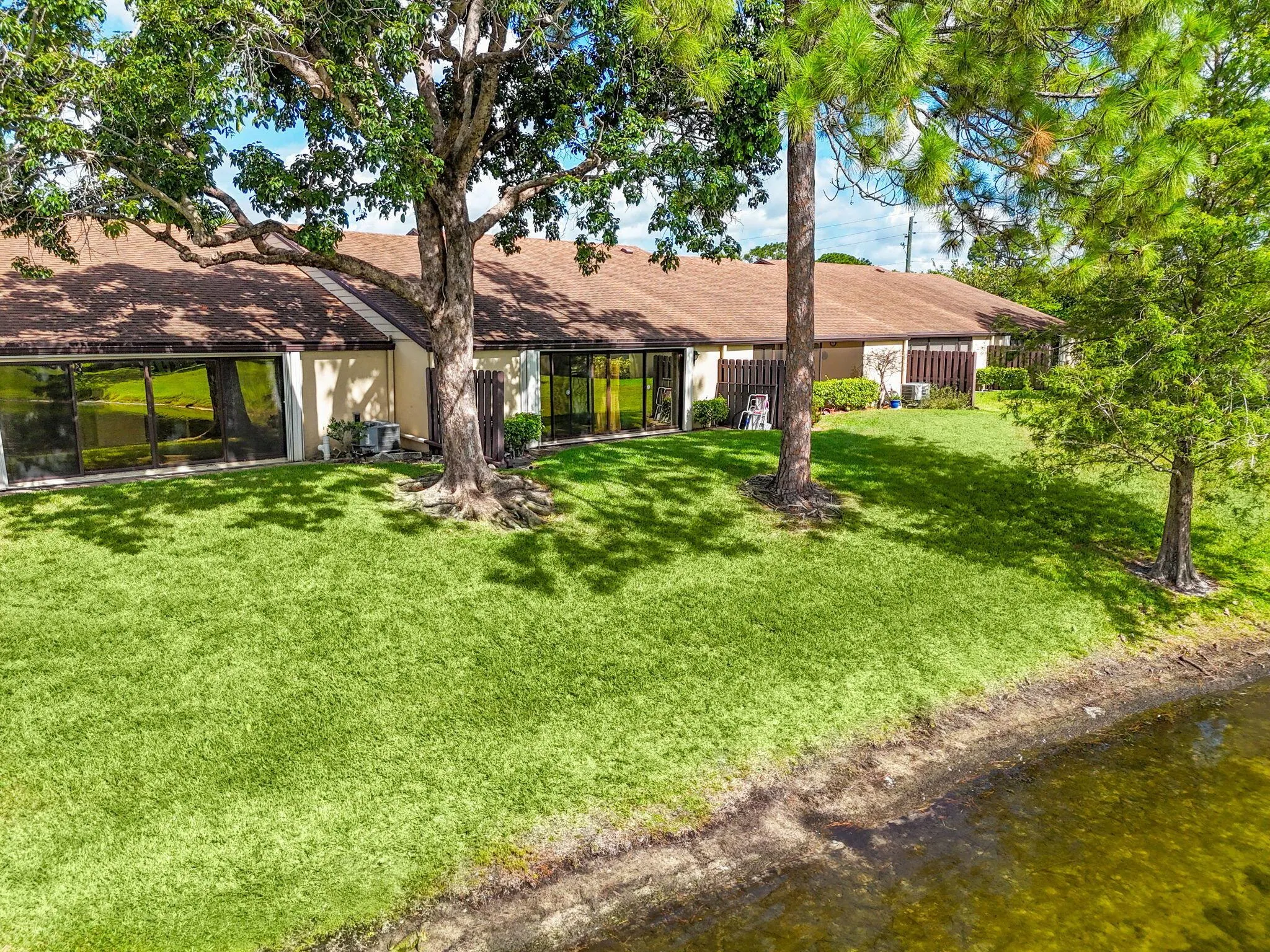 615 Sea Pine Way, #D