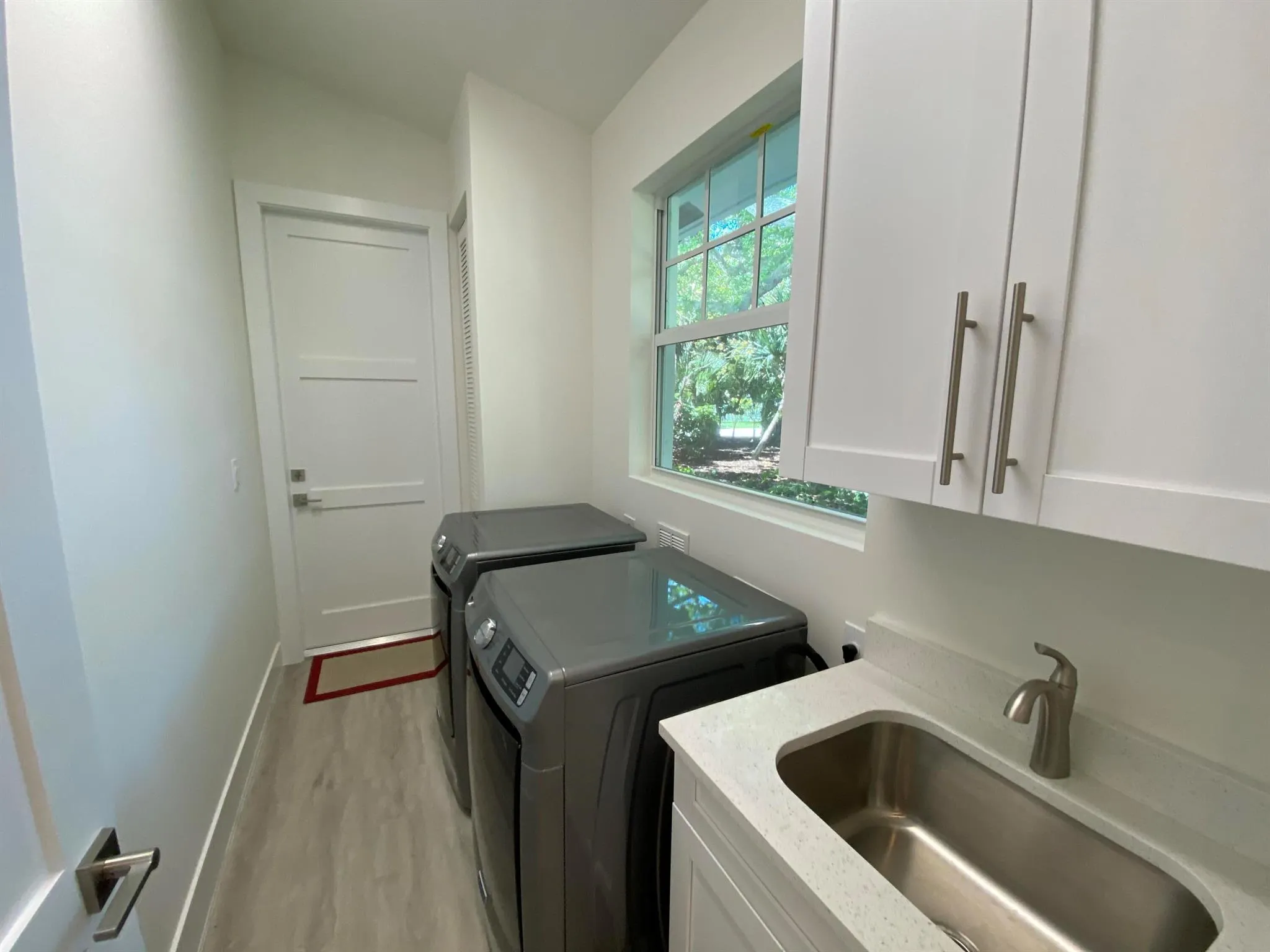 607 Allen Avenue