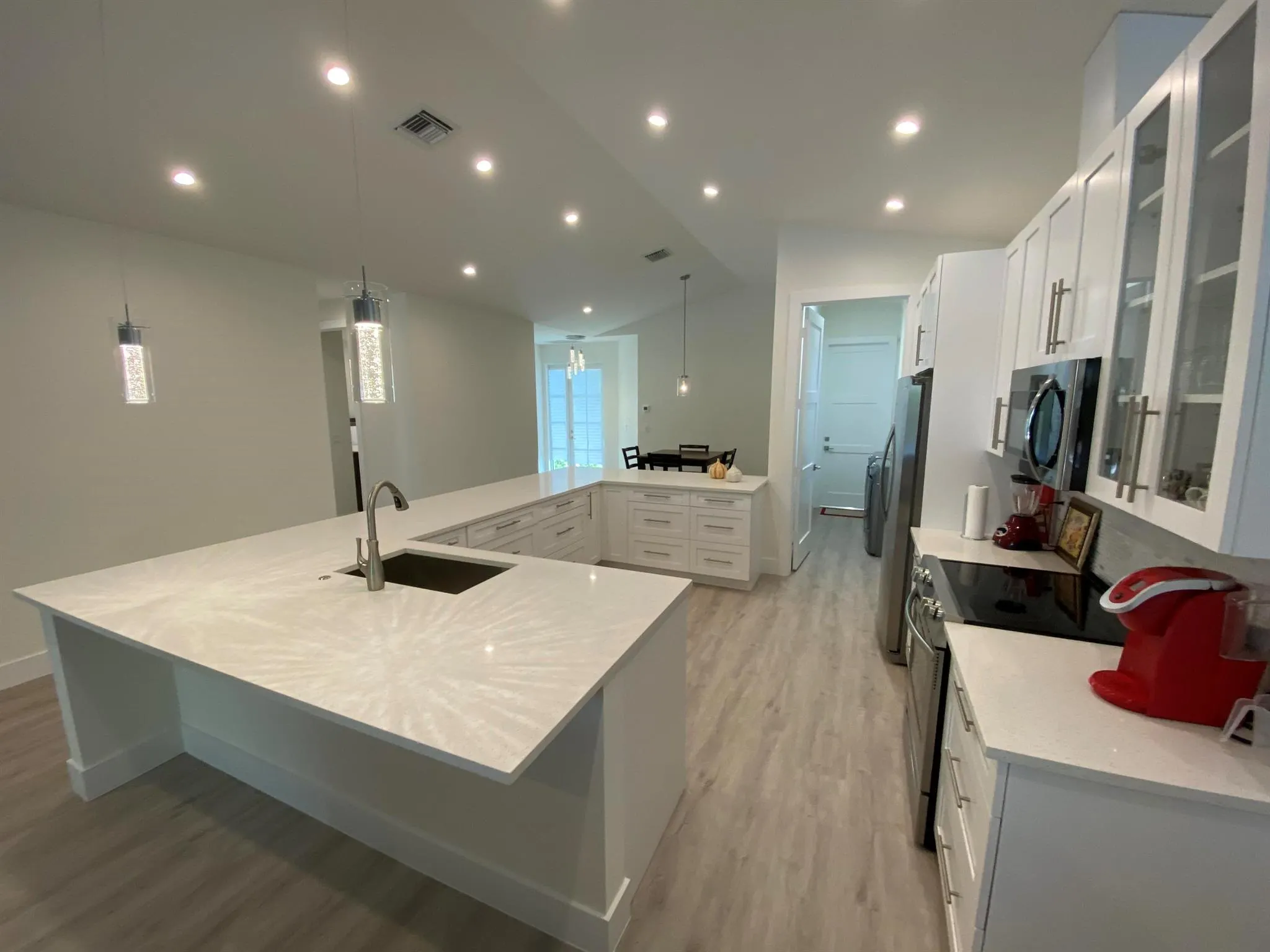 607 Allen Avenue
