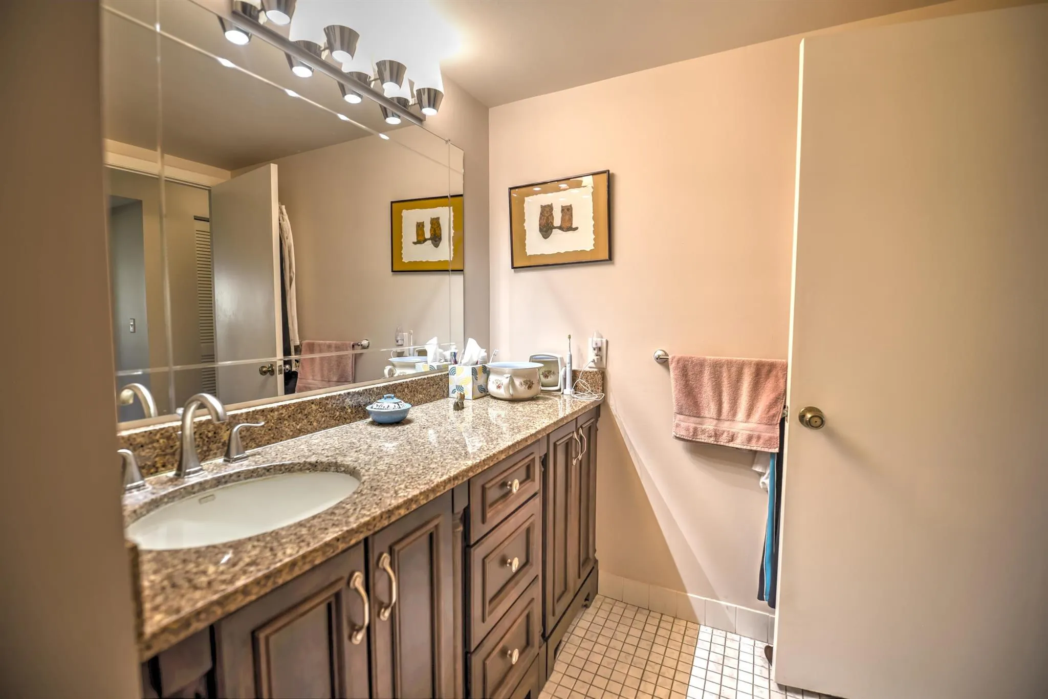 28 Stratford Lane, #C