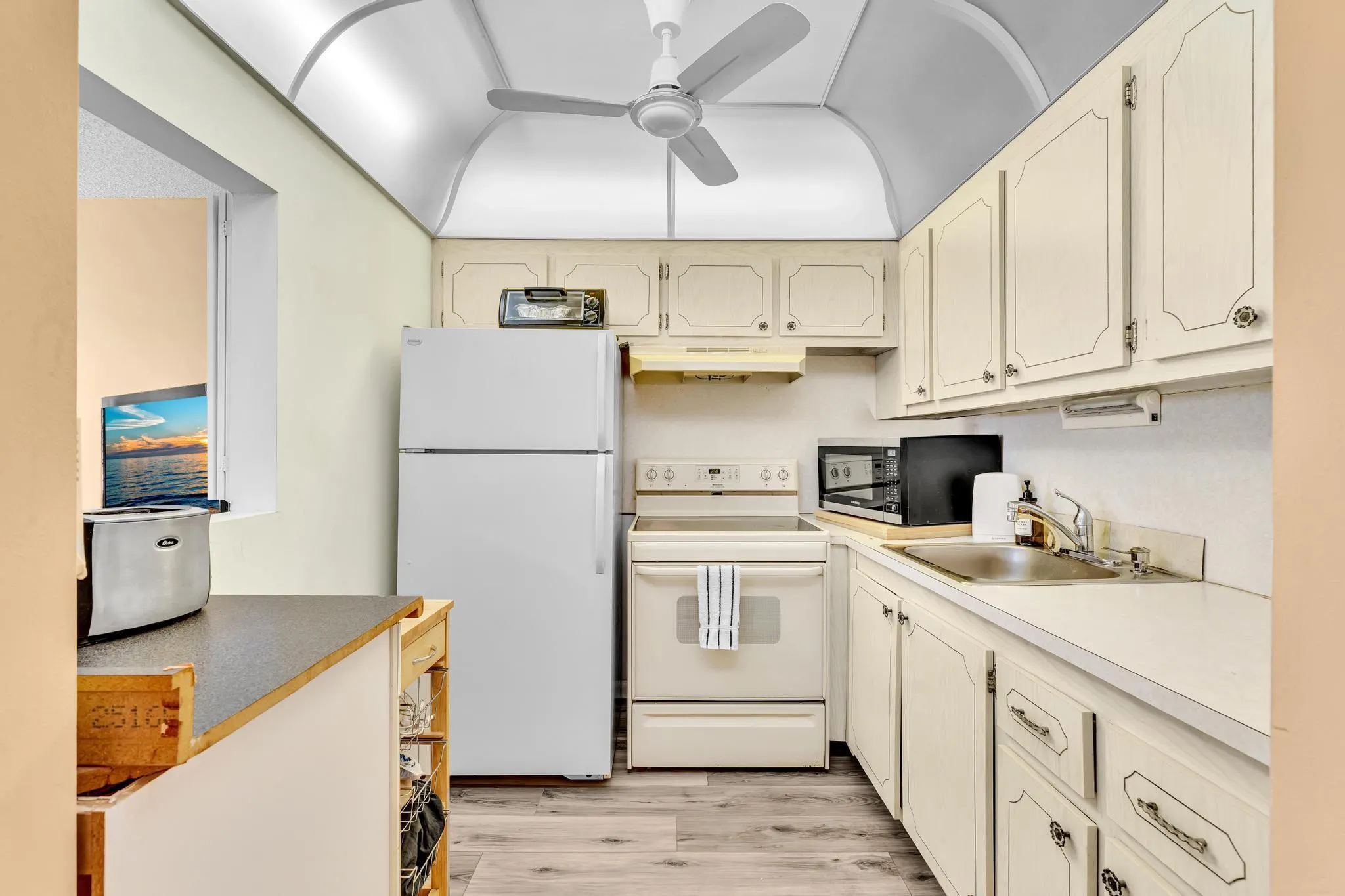 339 Mansfield I, #339