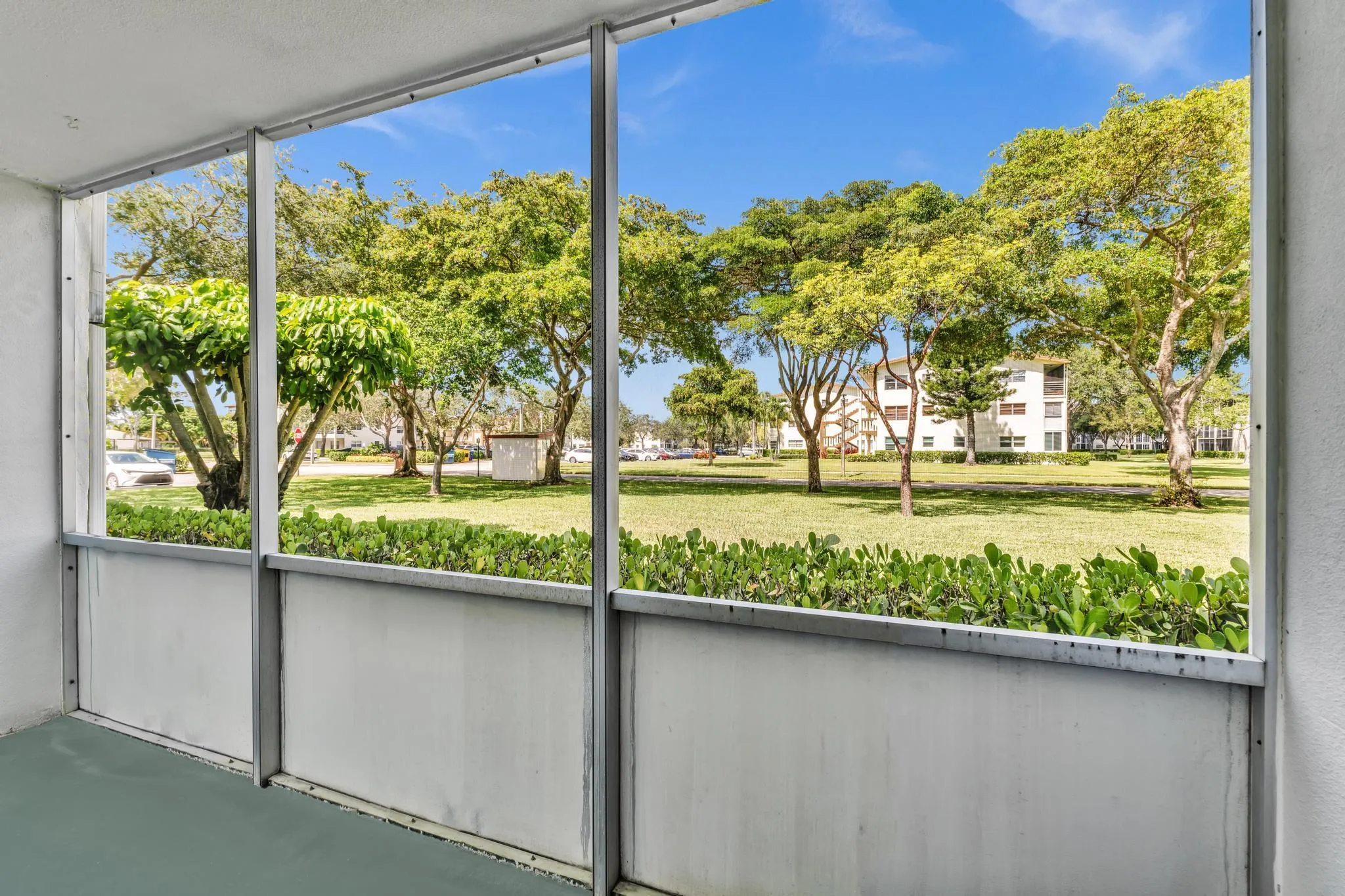 339 Mansfield I, #339