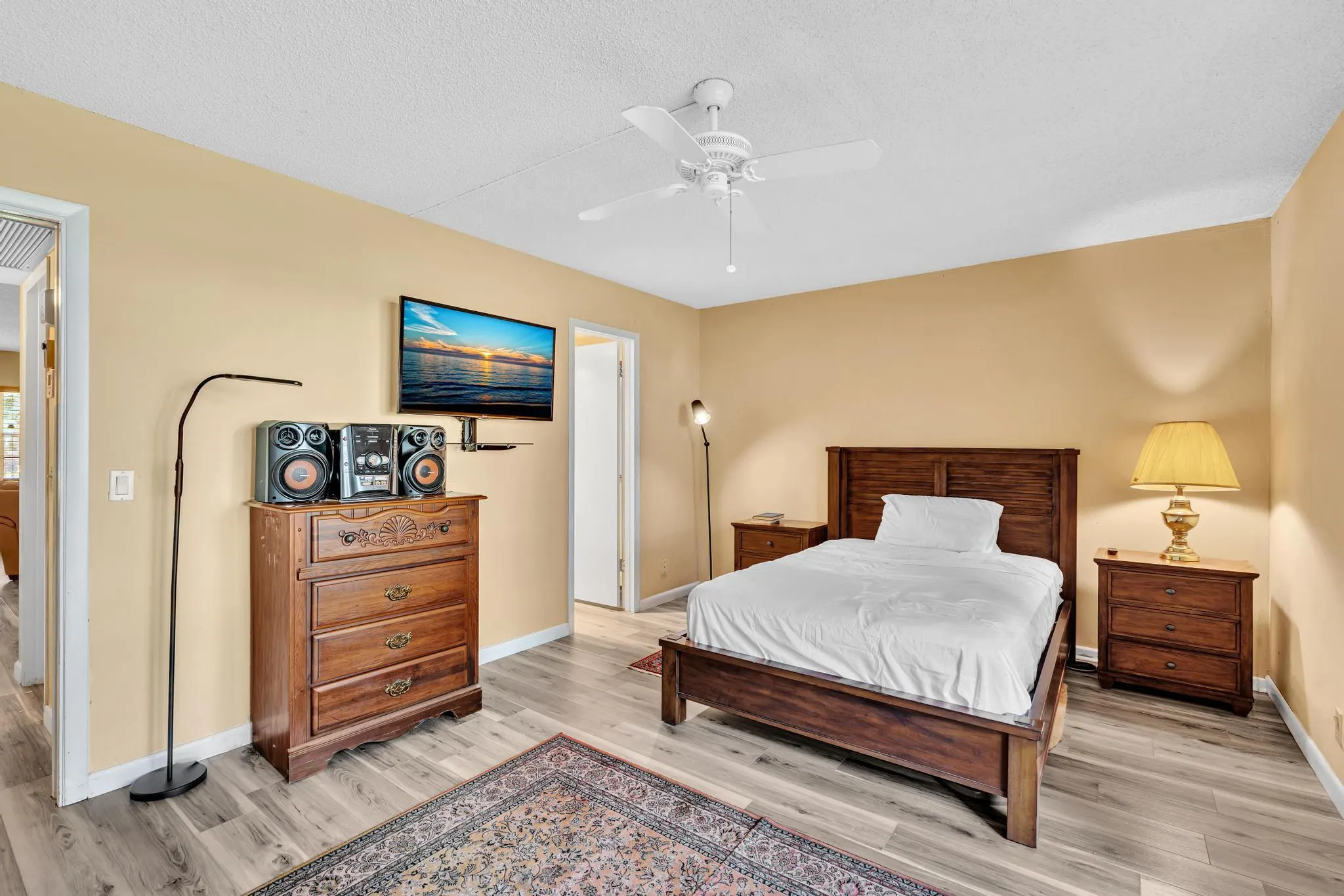 339 Mansfield I, #339