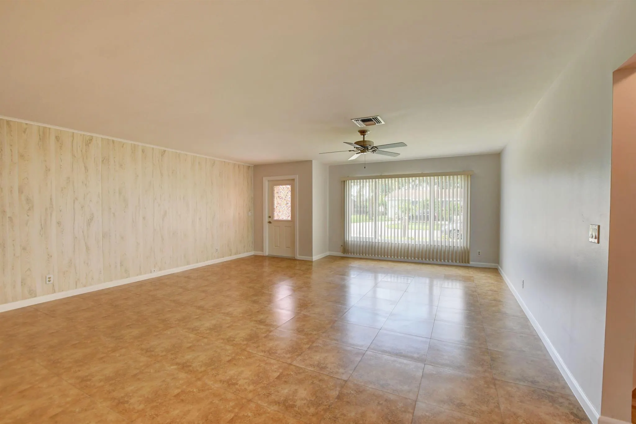 6347 Country Wood Way