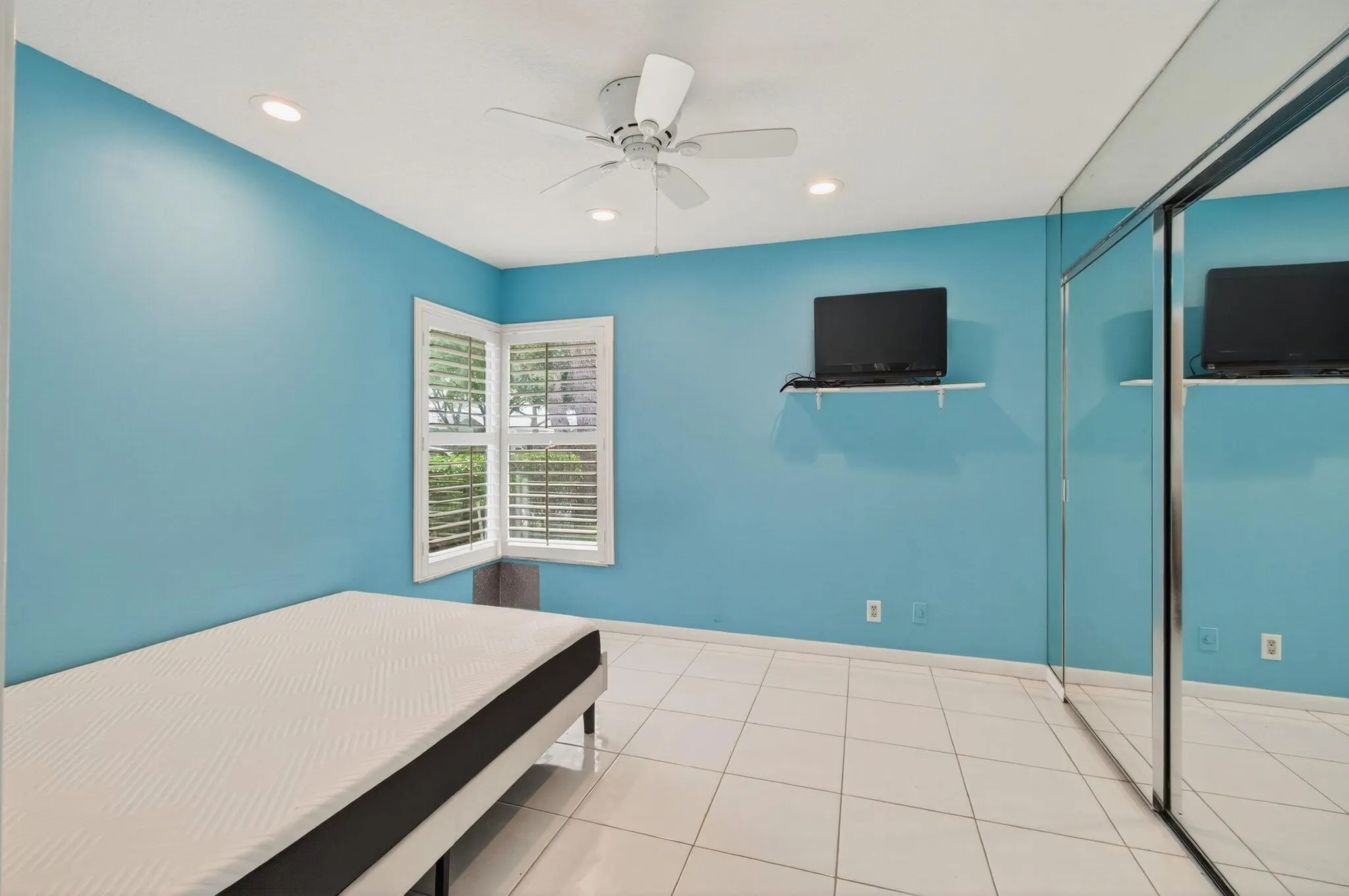 18541 Cherborg Drive, #D