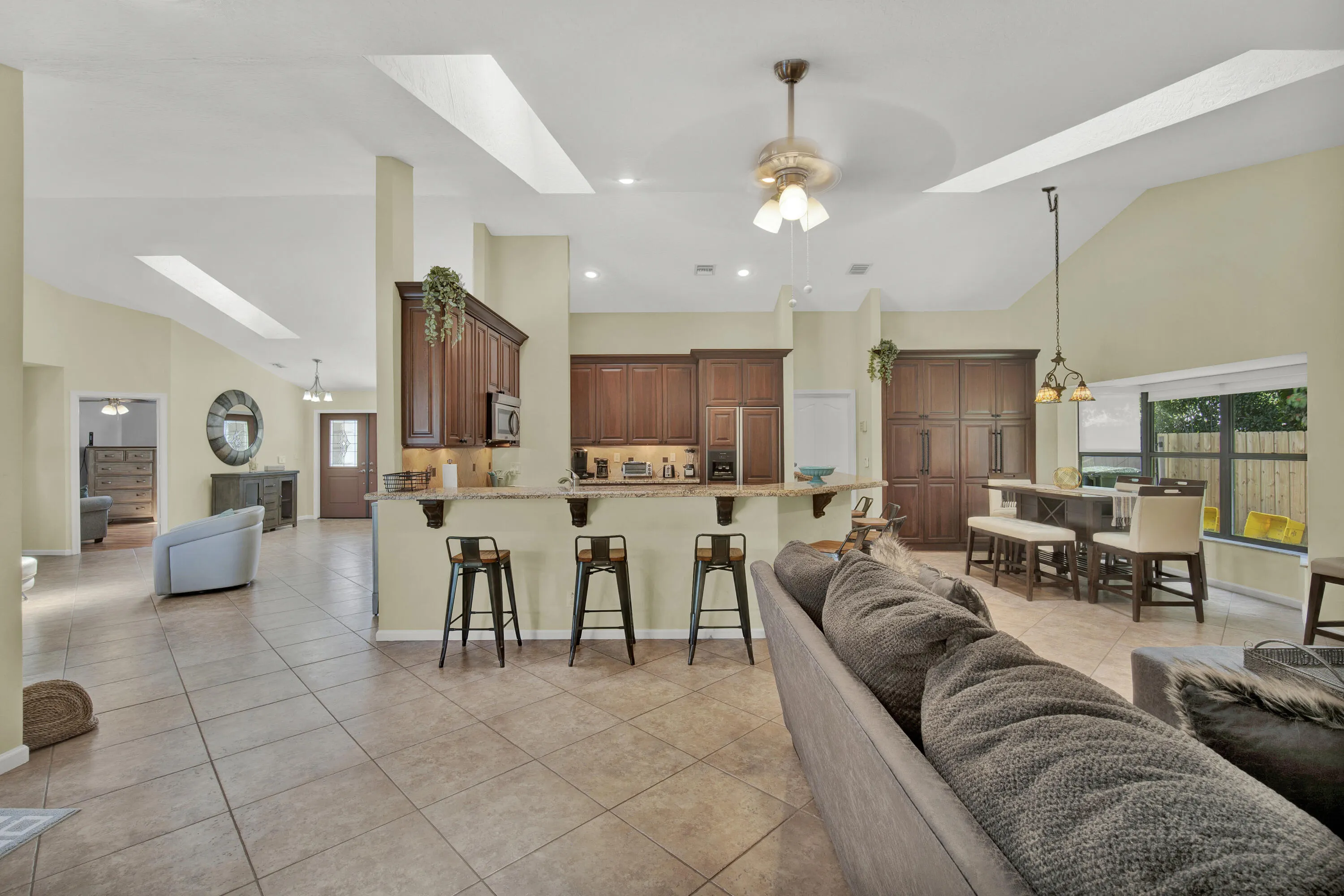 1835 Staimford Circle