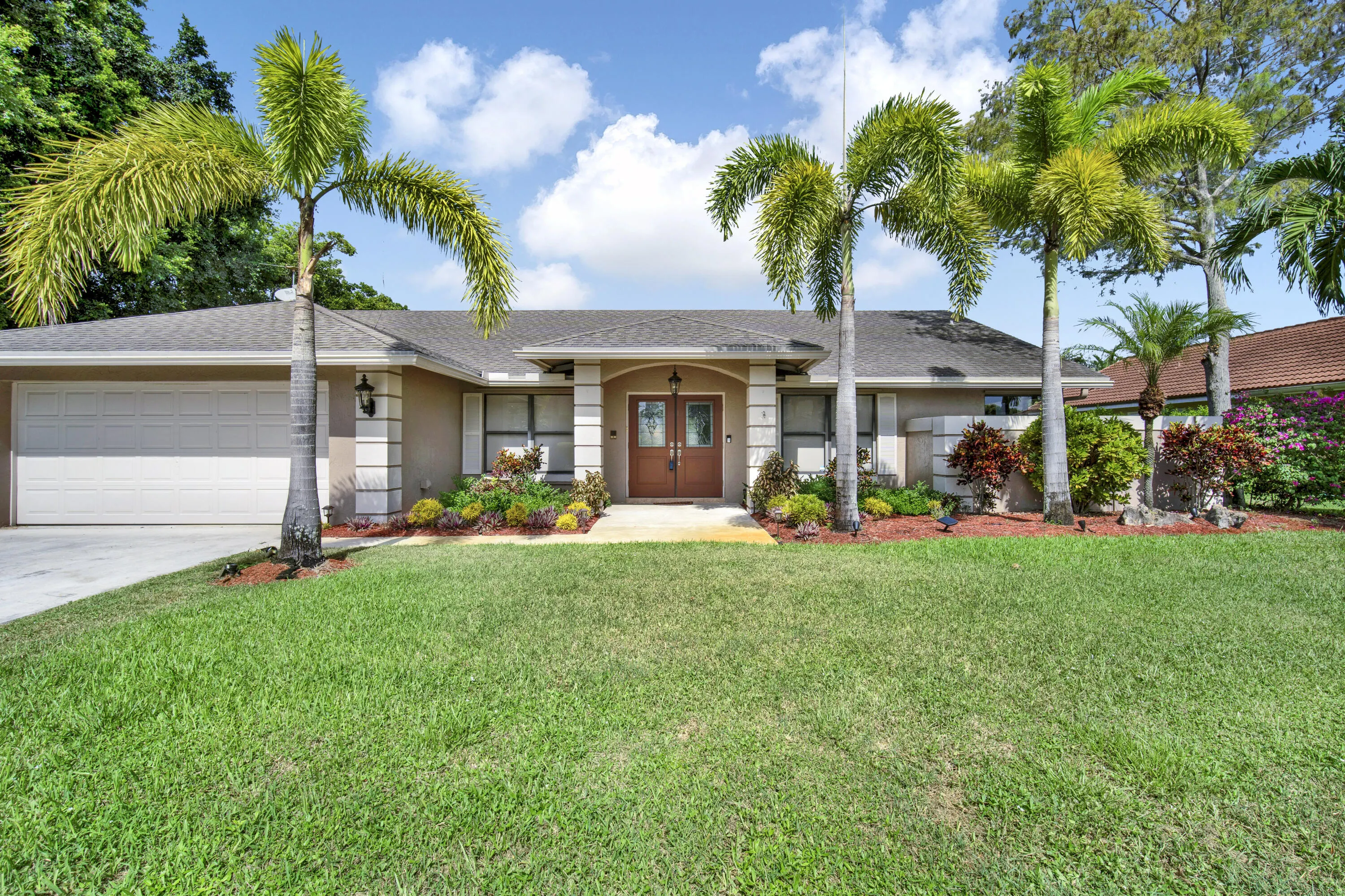 1835 Staimford Circle