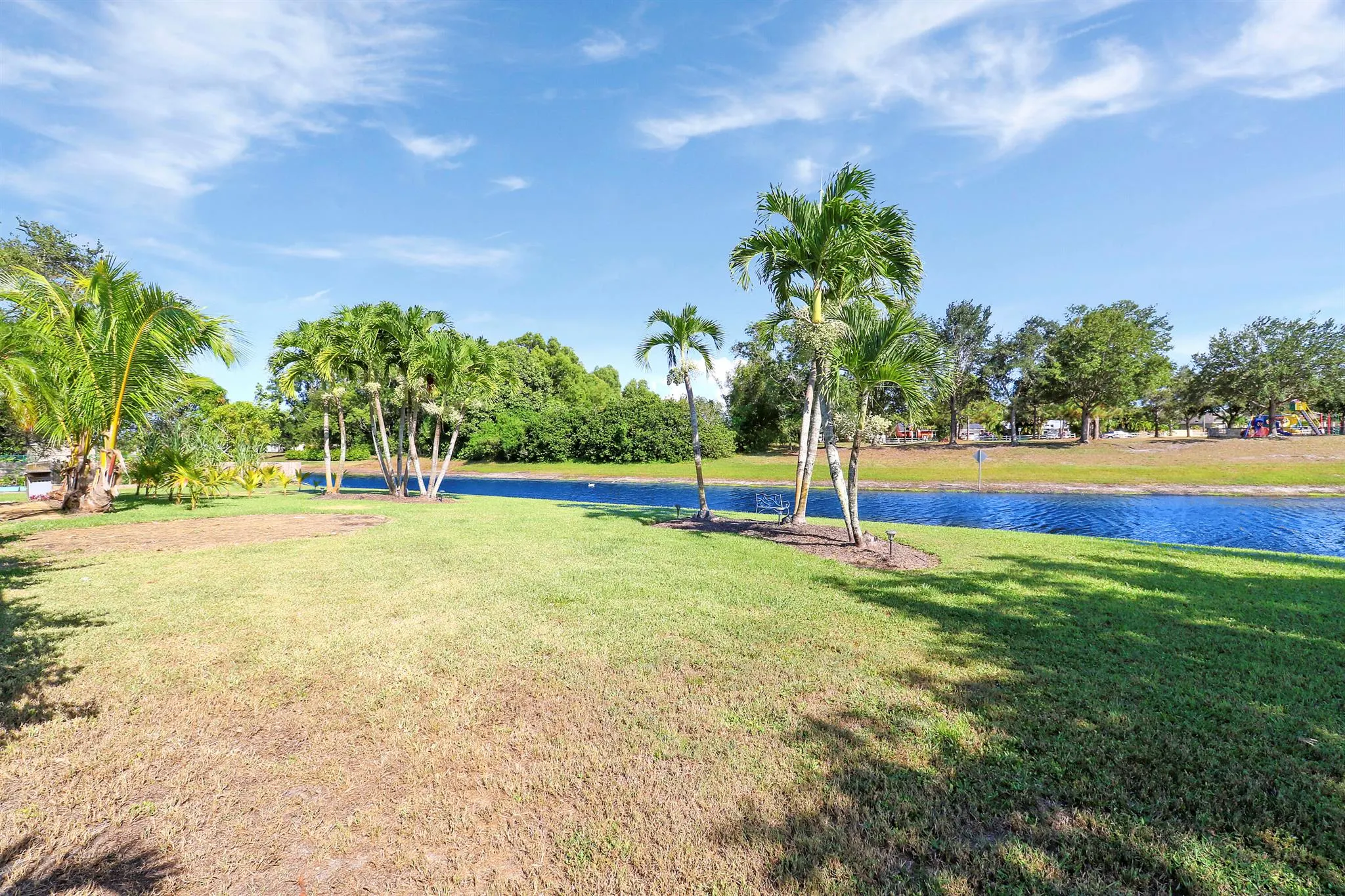 2111 SE Cayuga Court