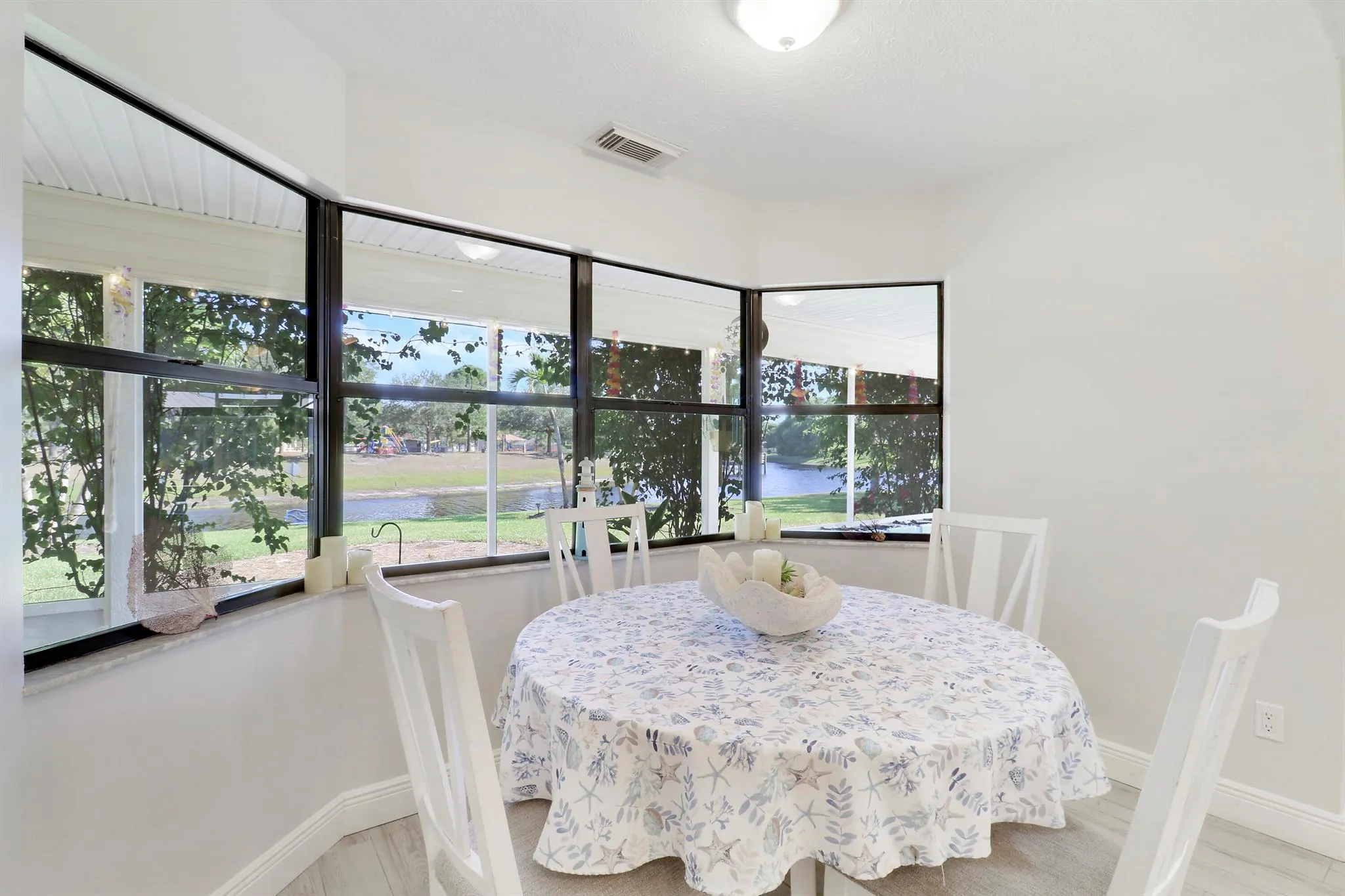 2111 SE Cayuga Court