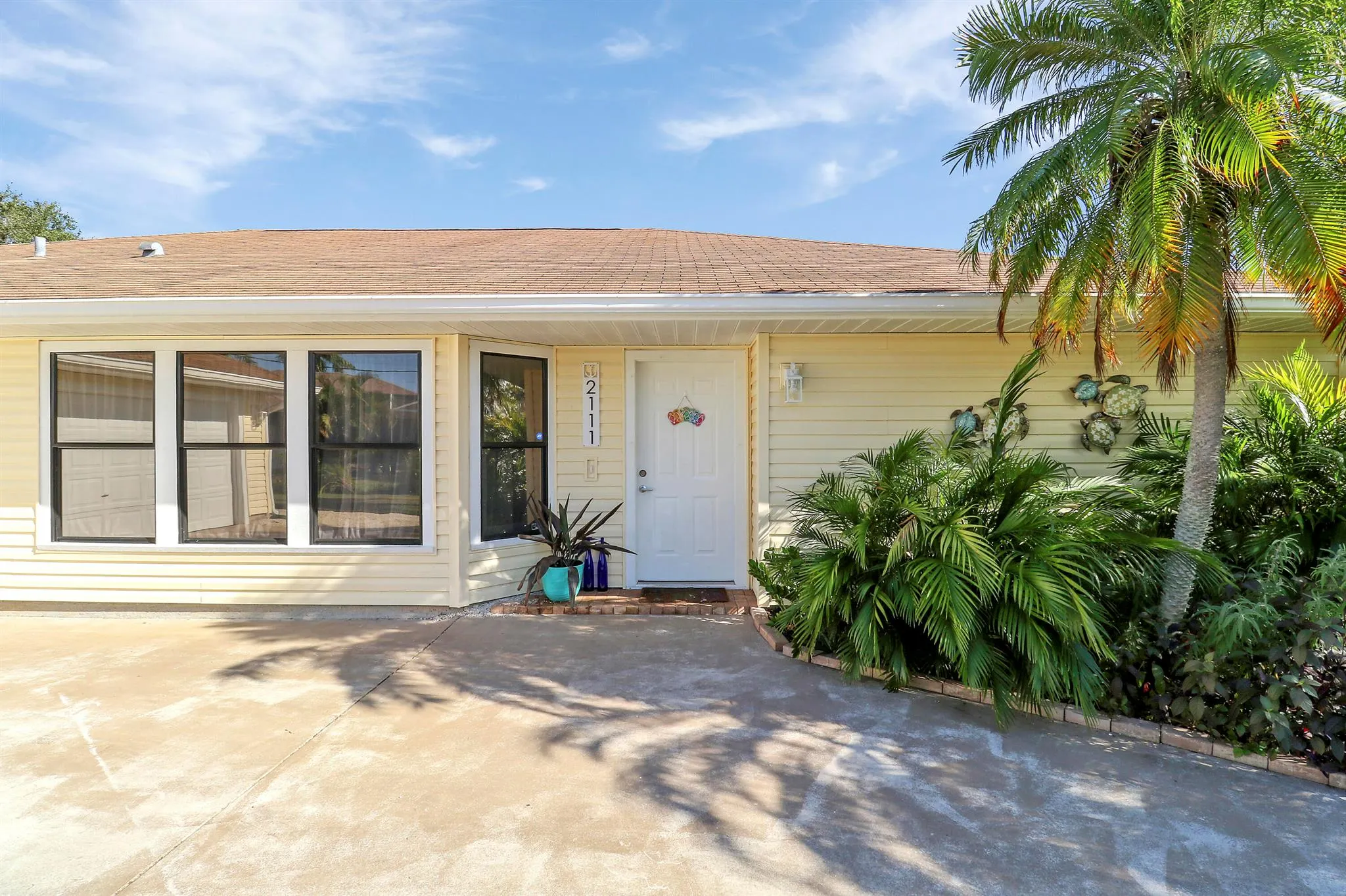 2111 SE Cayuga Court