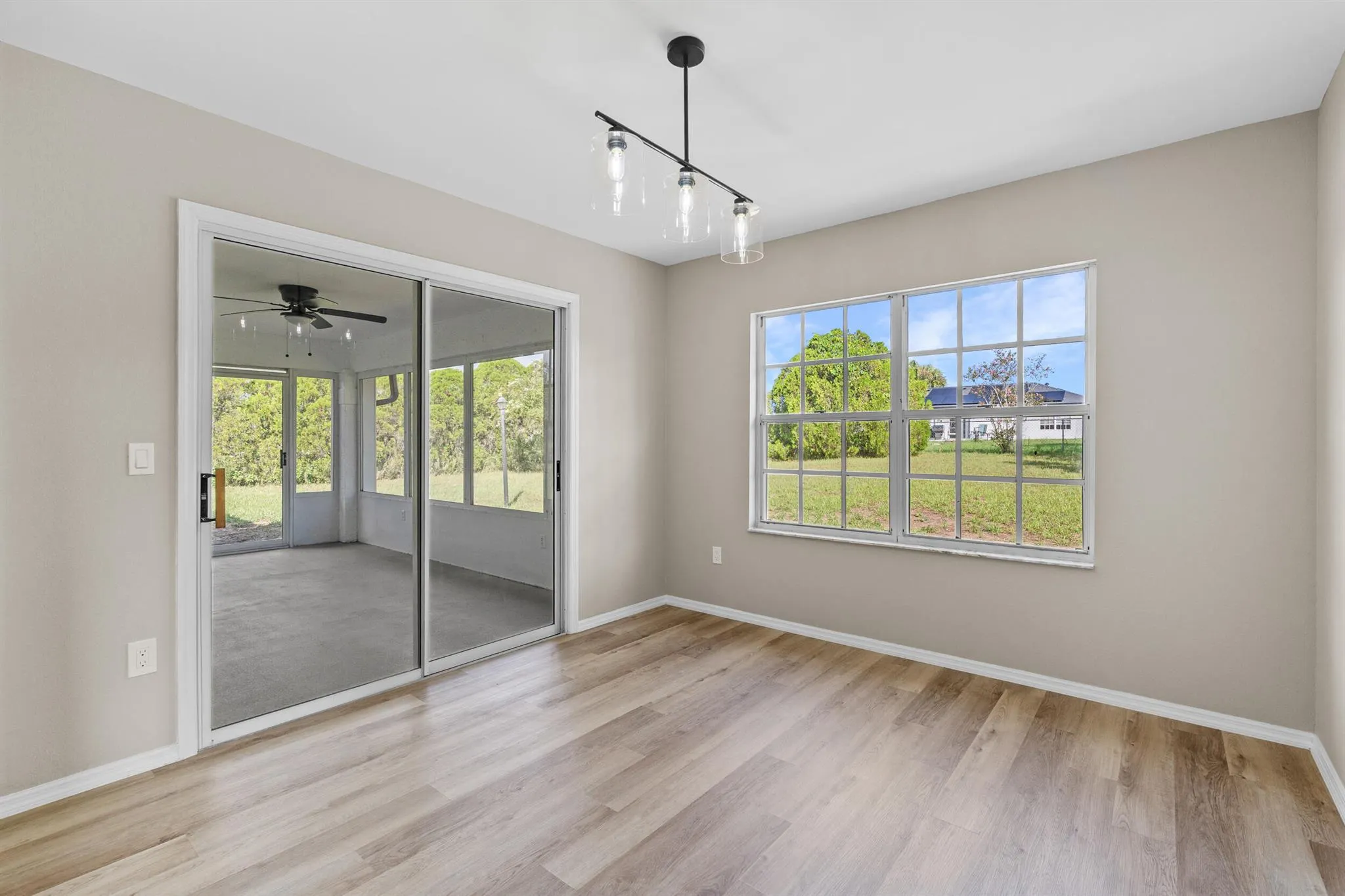 347 Oak Lane Drive