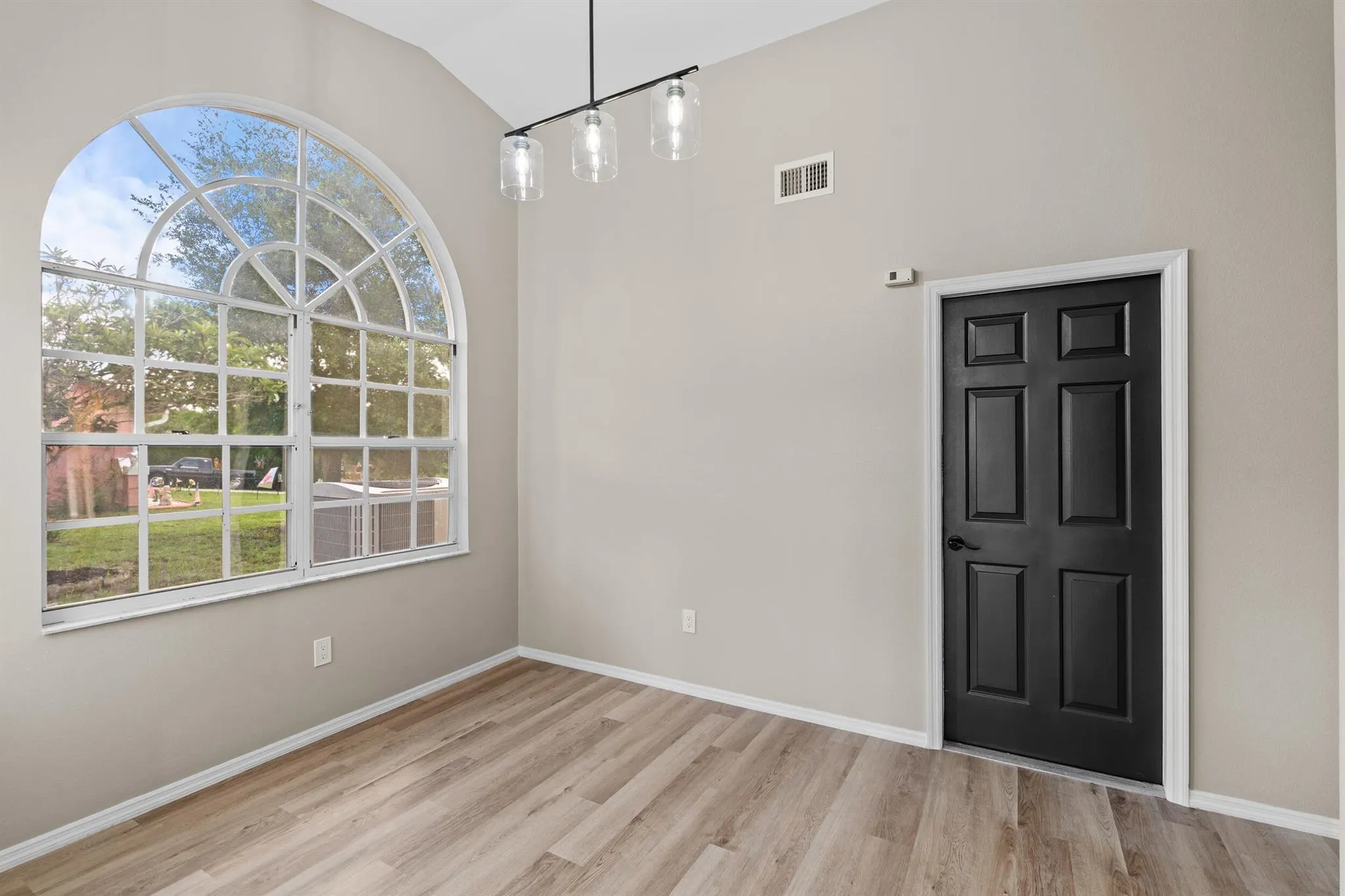 347 Oak Lane Drive