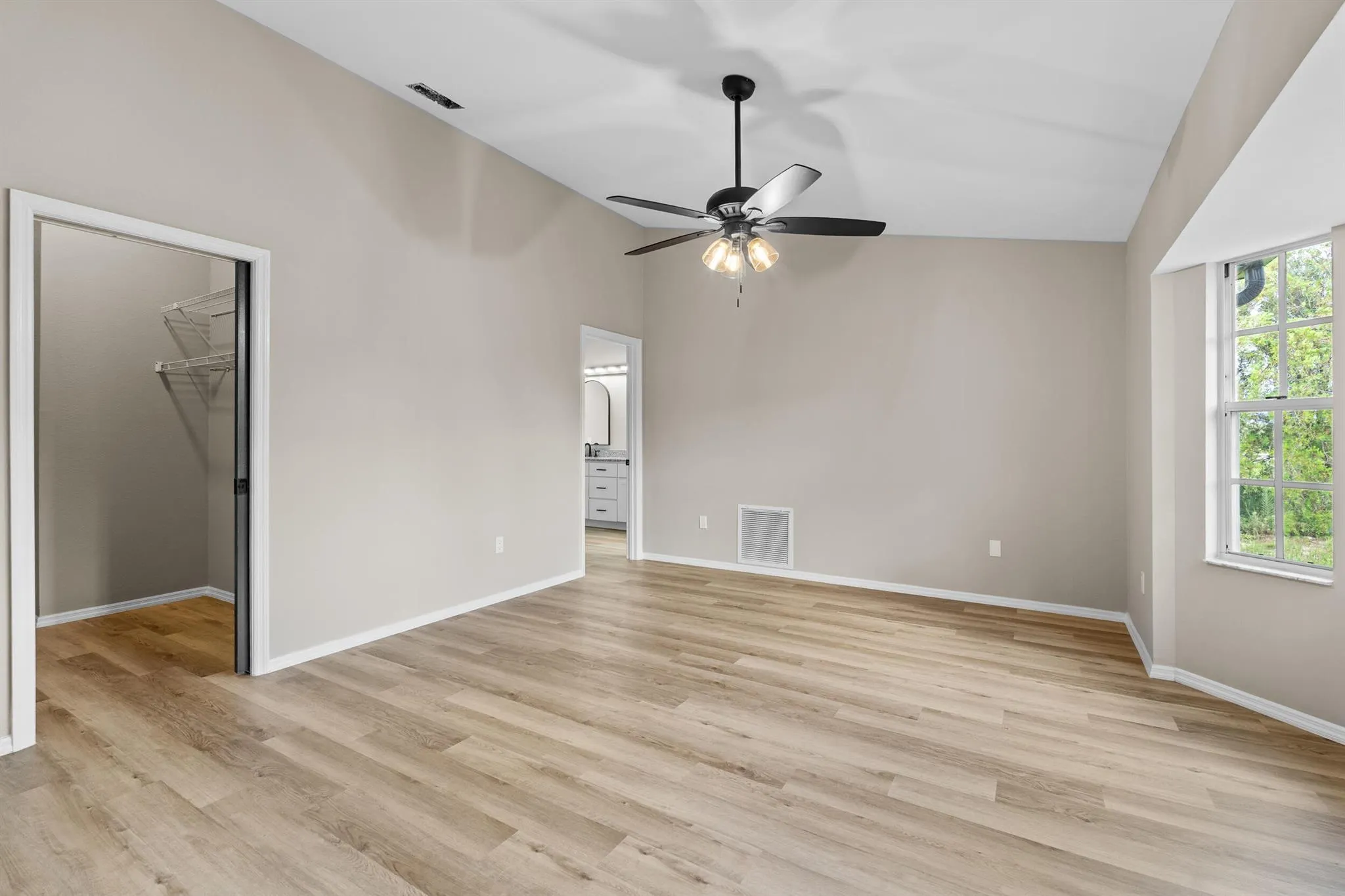 347 Oak Lane Drive