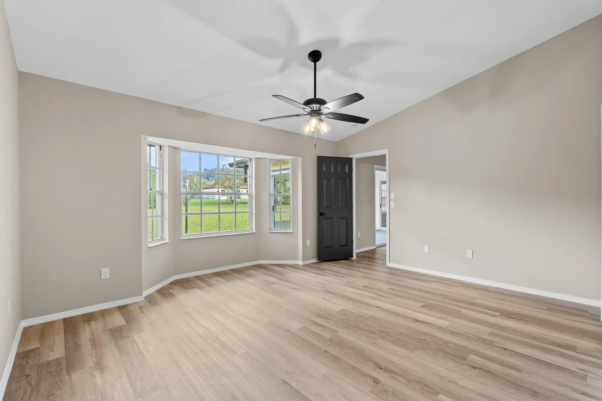 347 Oak Lane Drive