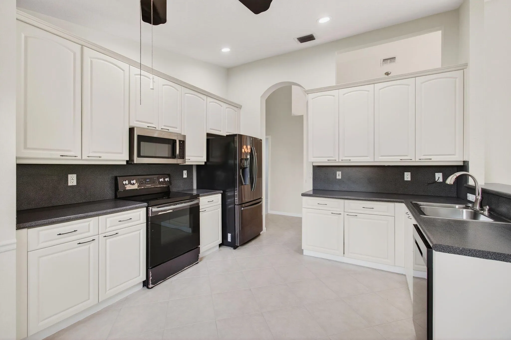 7413 Haviland Circle