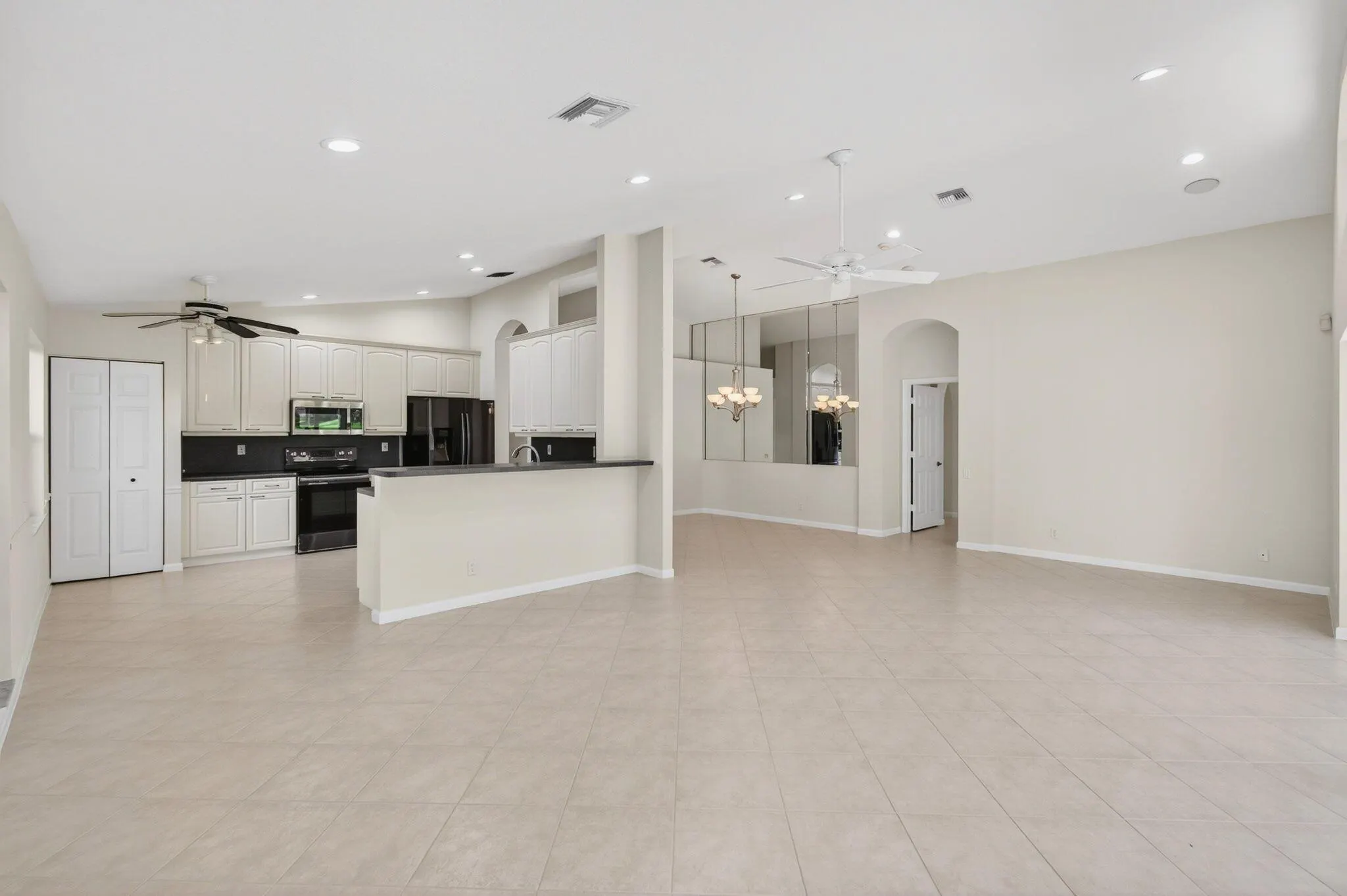 7413 Haviland Circle