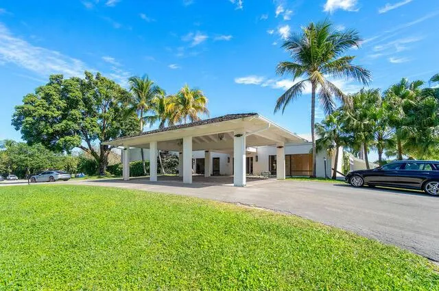 11223 Pond View Drive, #A102
