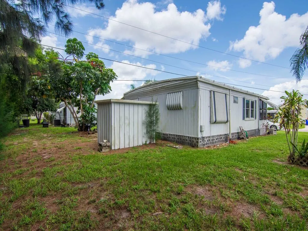 5000 SE Federal Highway, #192