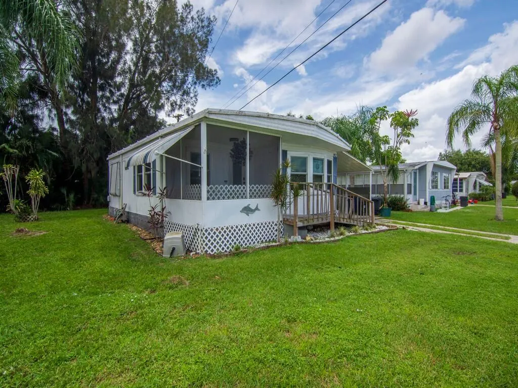 5000 SE Federal Highway, #192