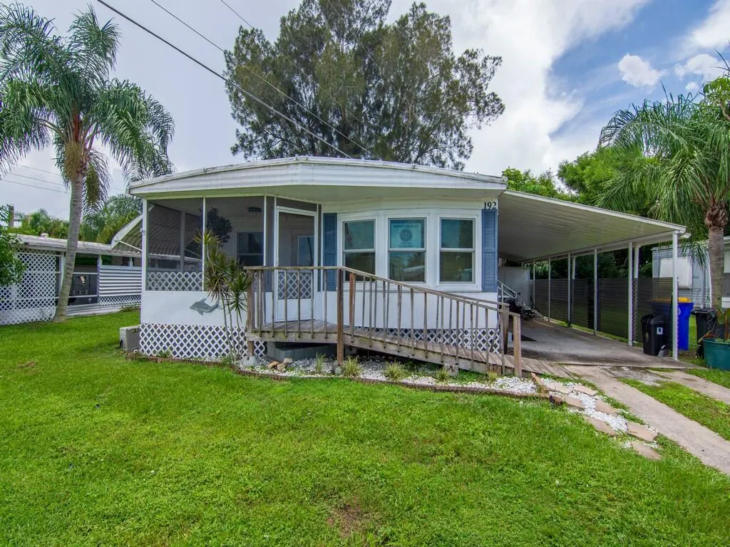 5000 SE Federal Highway, #192
