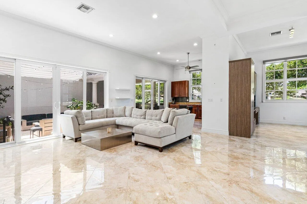 4023 NW 58th Street