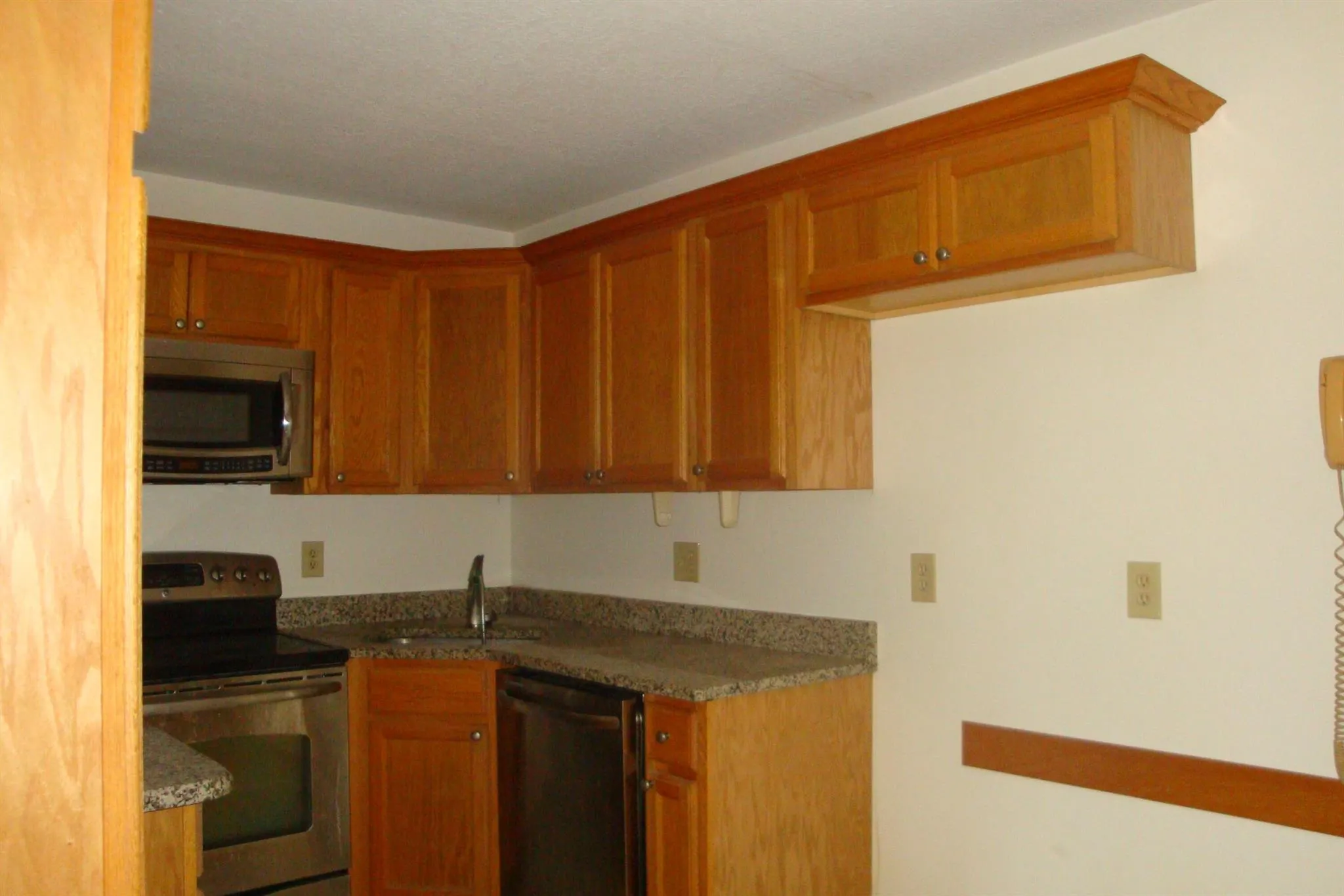 713 Sunny Pine Way, #G1