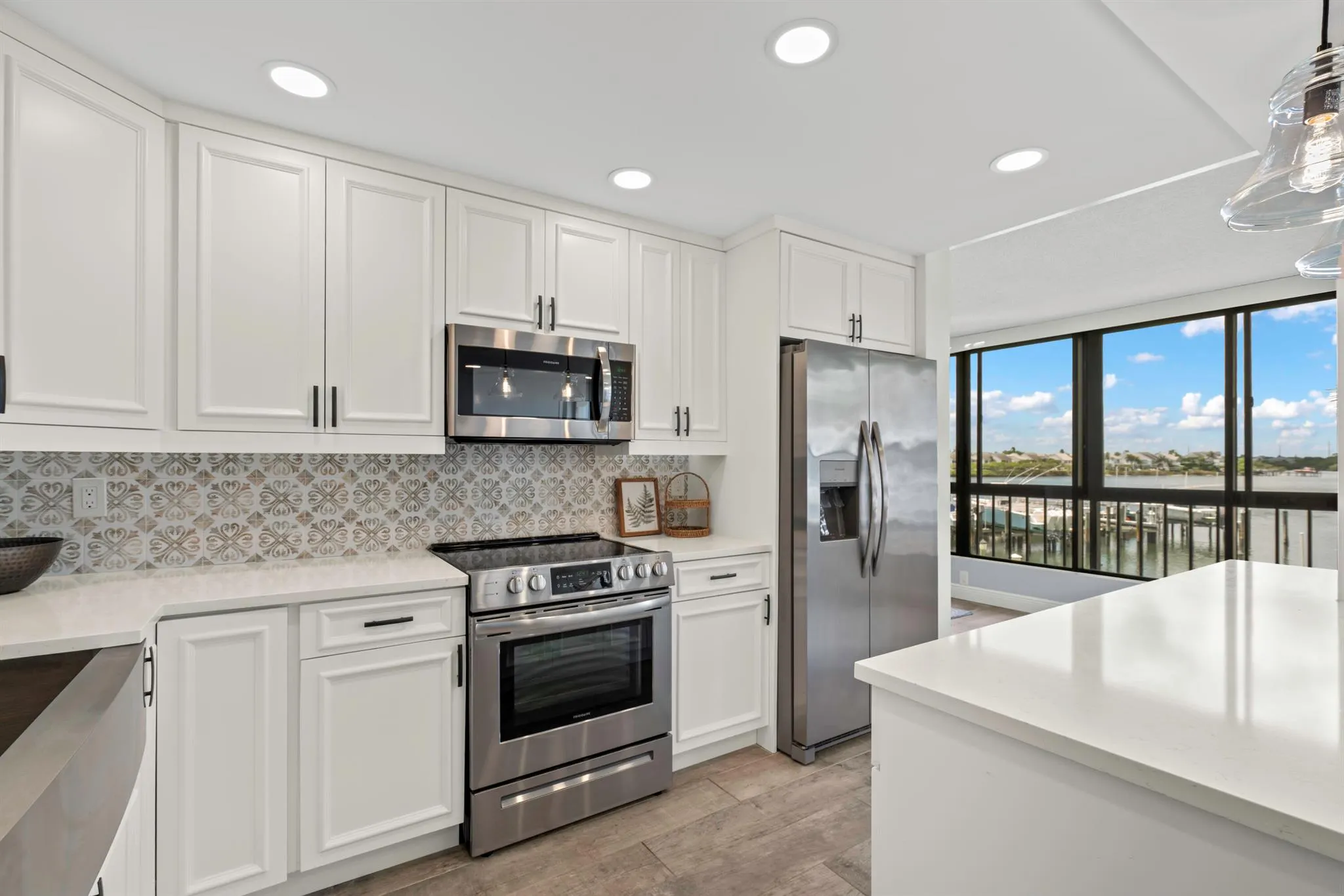 1748 Jupiter Cove Drive, #221
