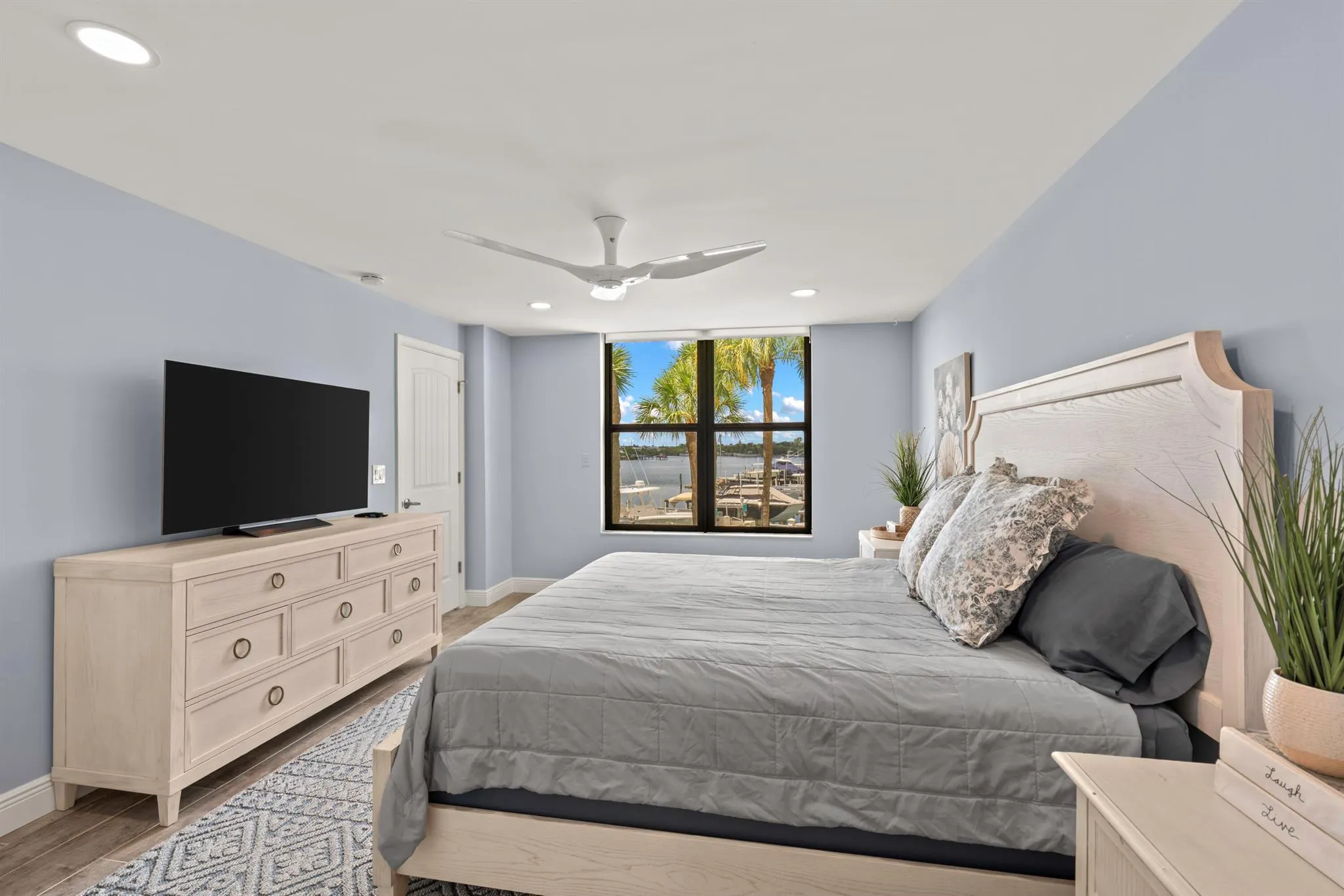 1748 Jupiter Cove Drive, #221