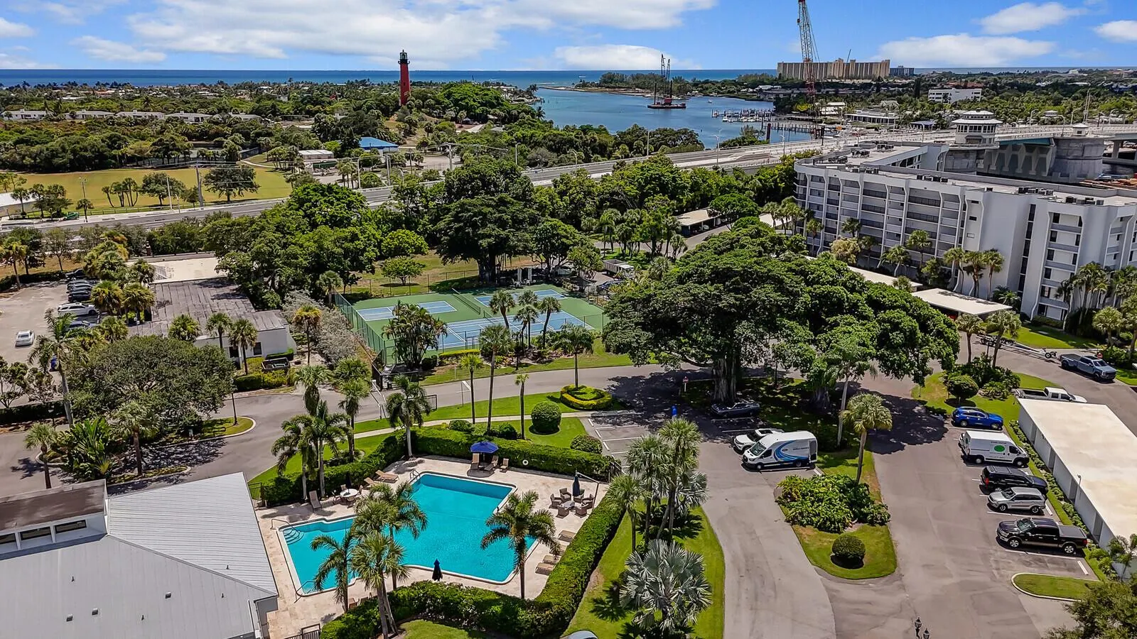 1748 Jupiter Cove Drive, #221