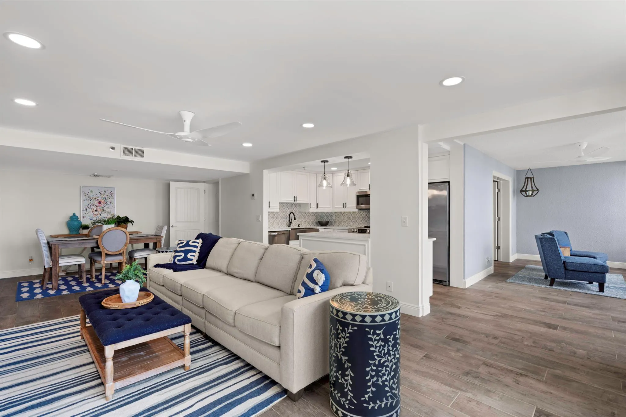 1748 Jupiter Cove Drive, #221