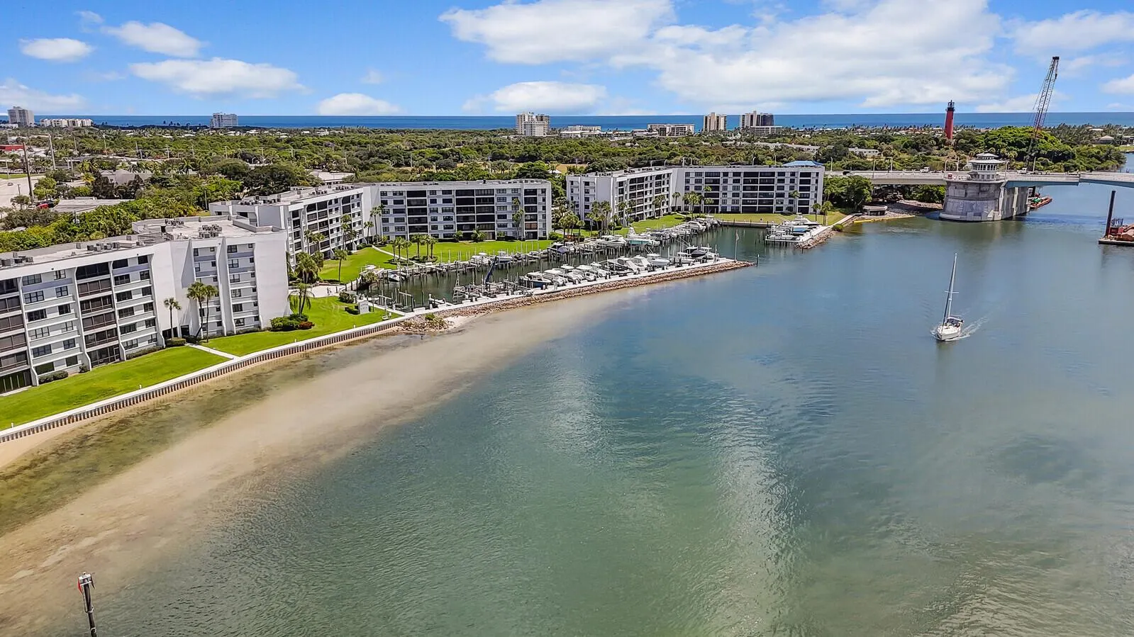 1748 Jupiter Cove Drive, #221