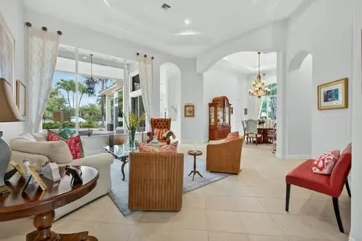 802 Floret Drive