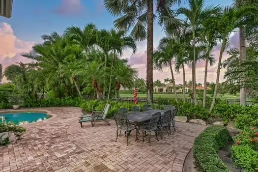 802 Floret Drive