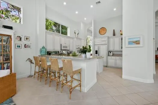 802 Floret Drive