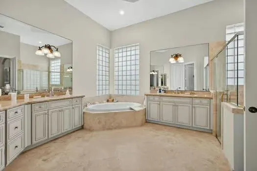 802 Floret Drive