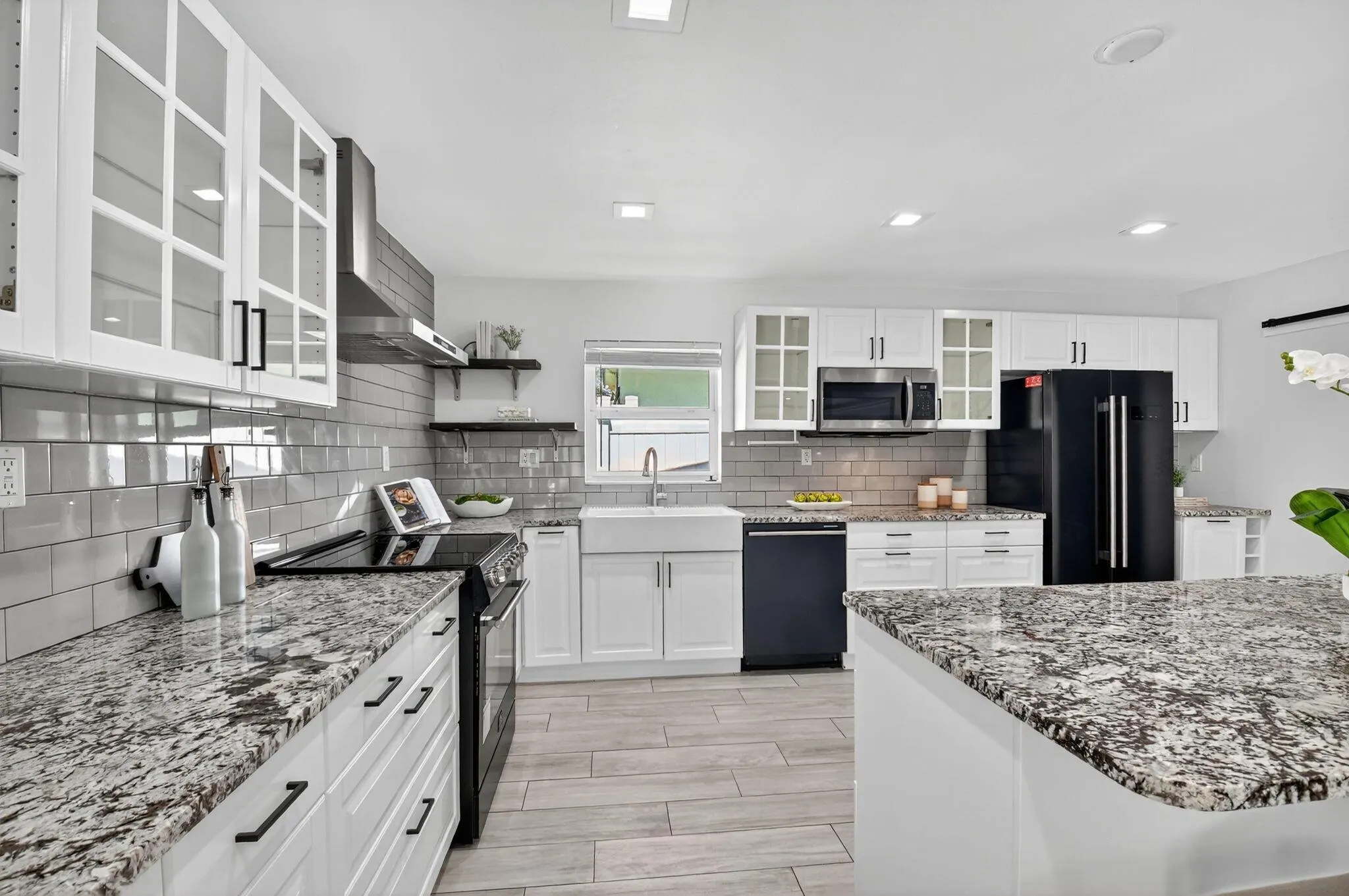 714 SW 25th Avenue