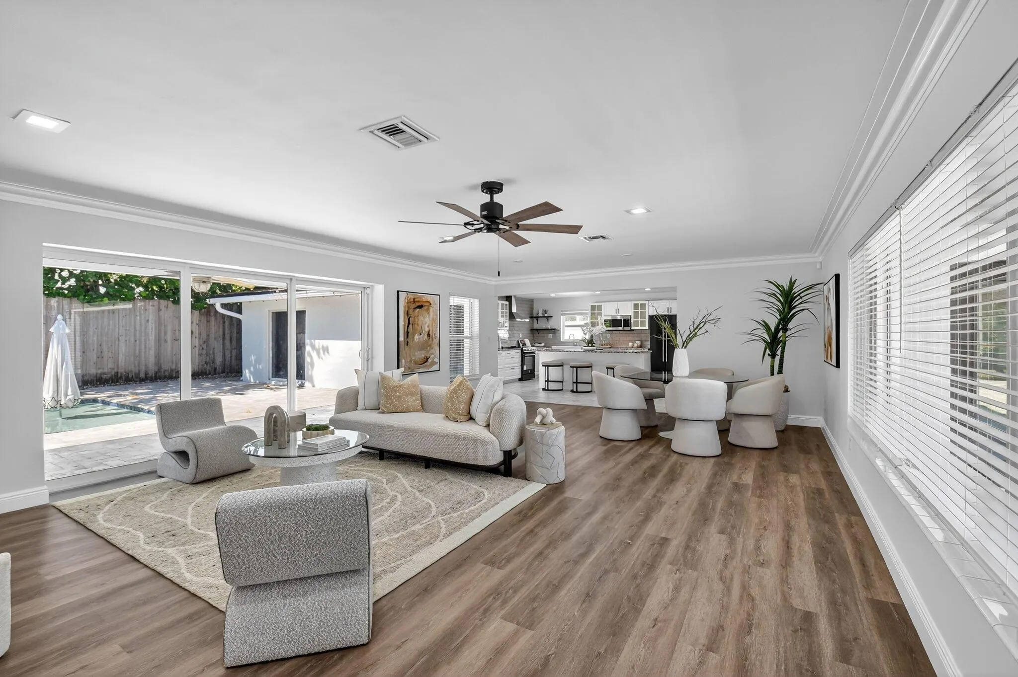 714 SW 25th Avenue