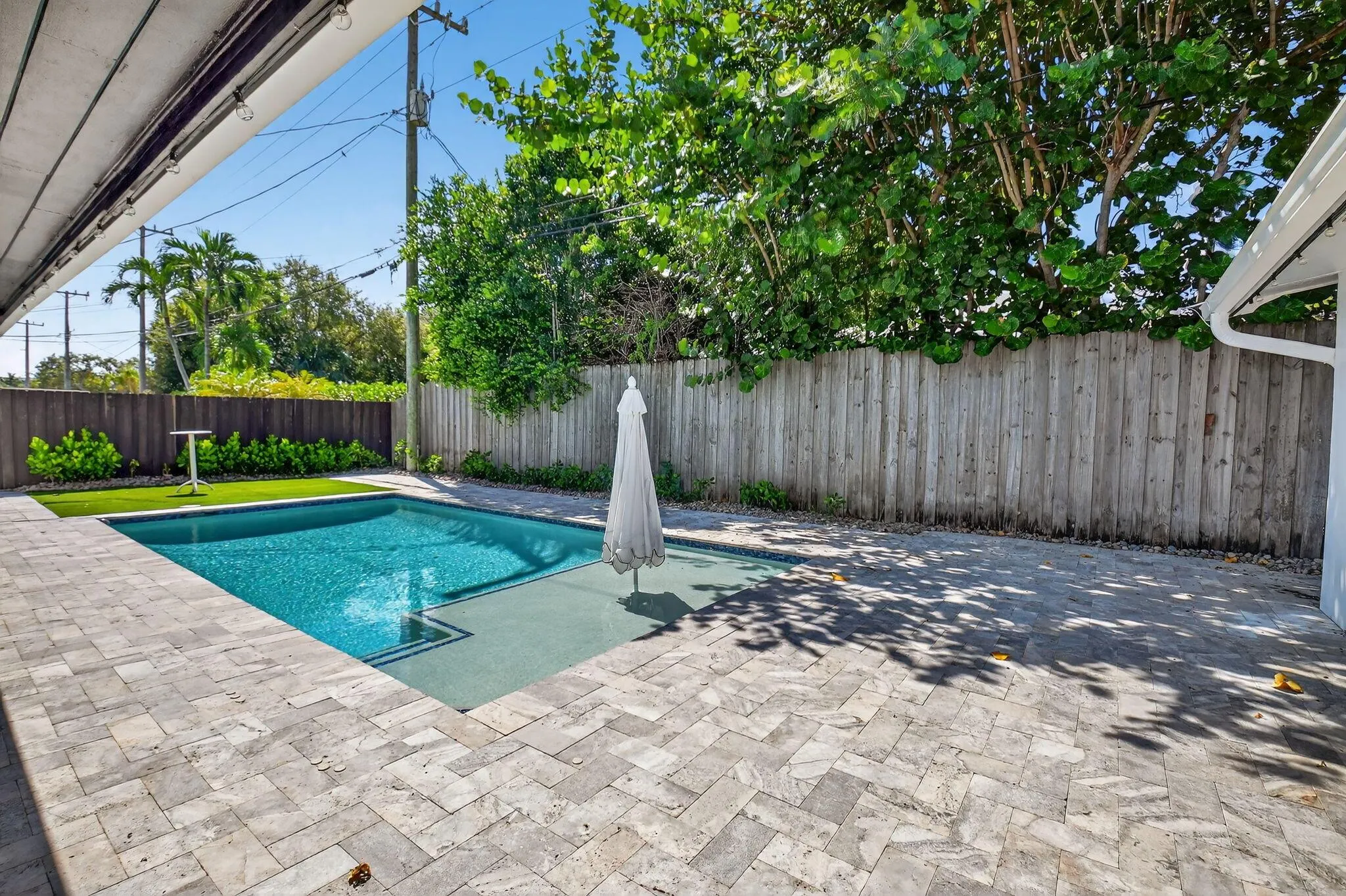 714 SW 25th Avenue