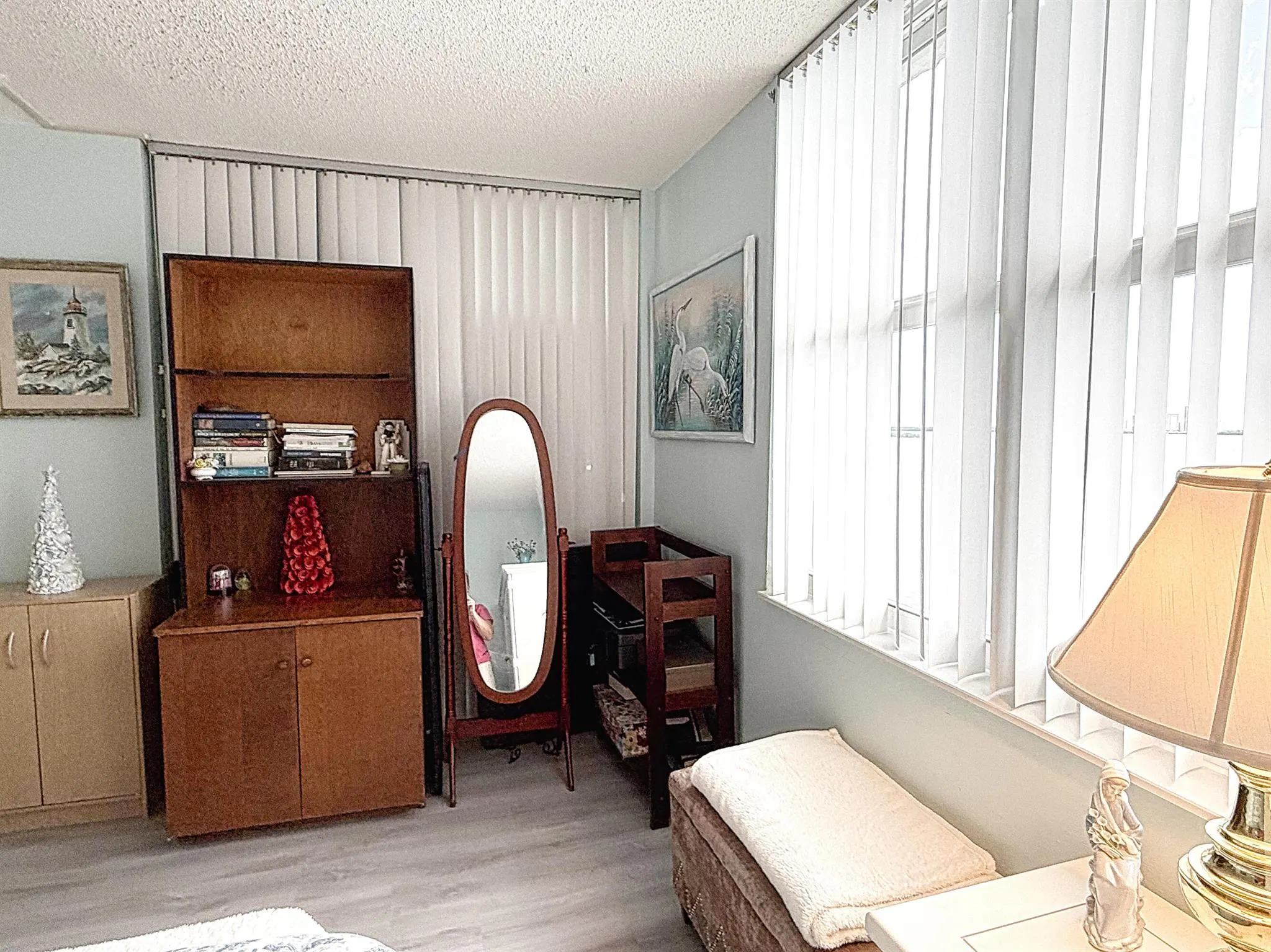 401 Lake Shore Drive, #801