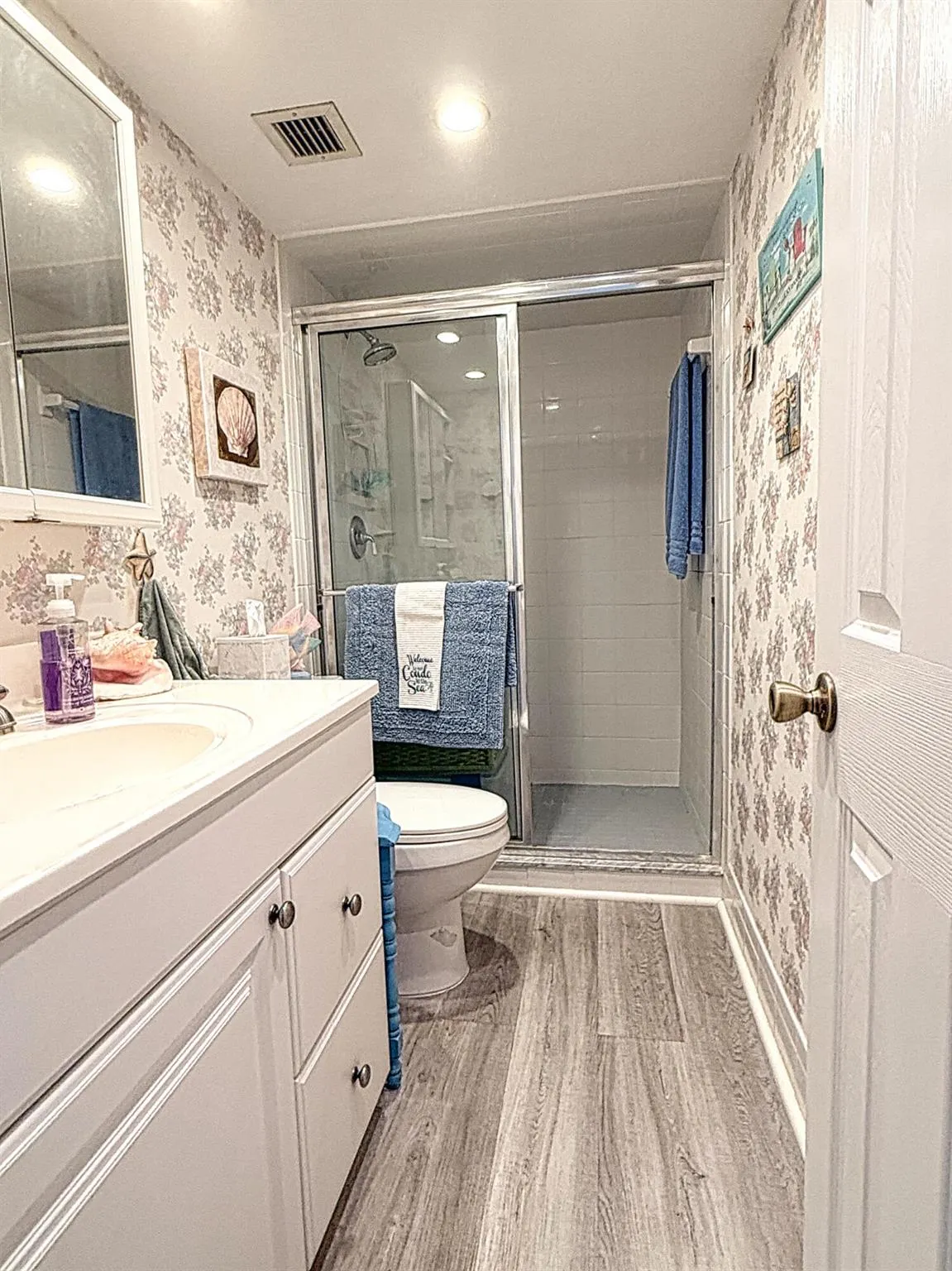 401 Lake Shore Drive, #801