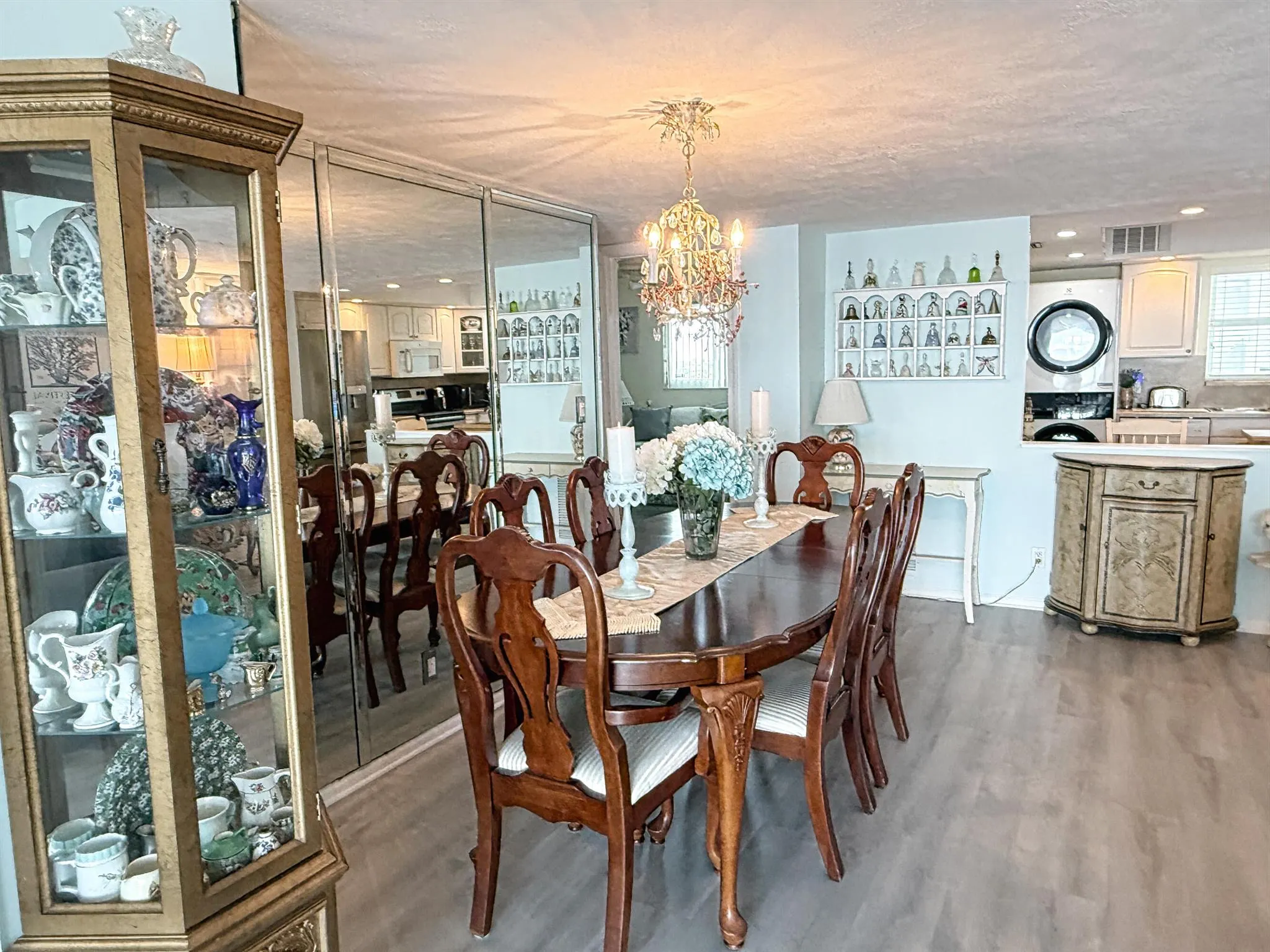 401 Lake Shore Drive, #801