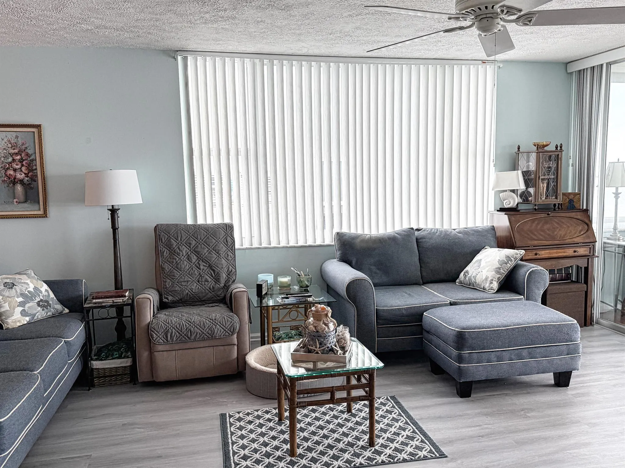 401 Lake Shore Drive, #801
