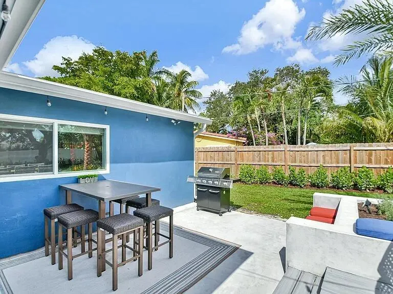 803 Bluebird Drive