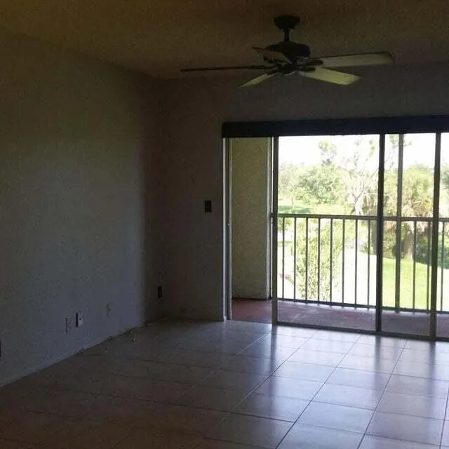 1500 SE Royal Green Circle, #A-204
