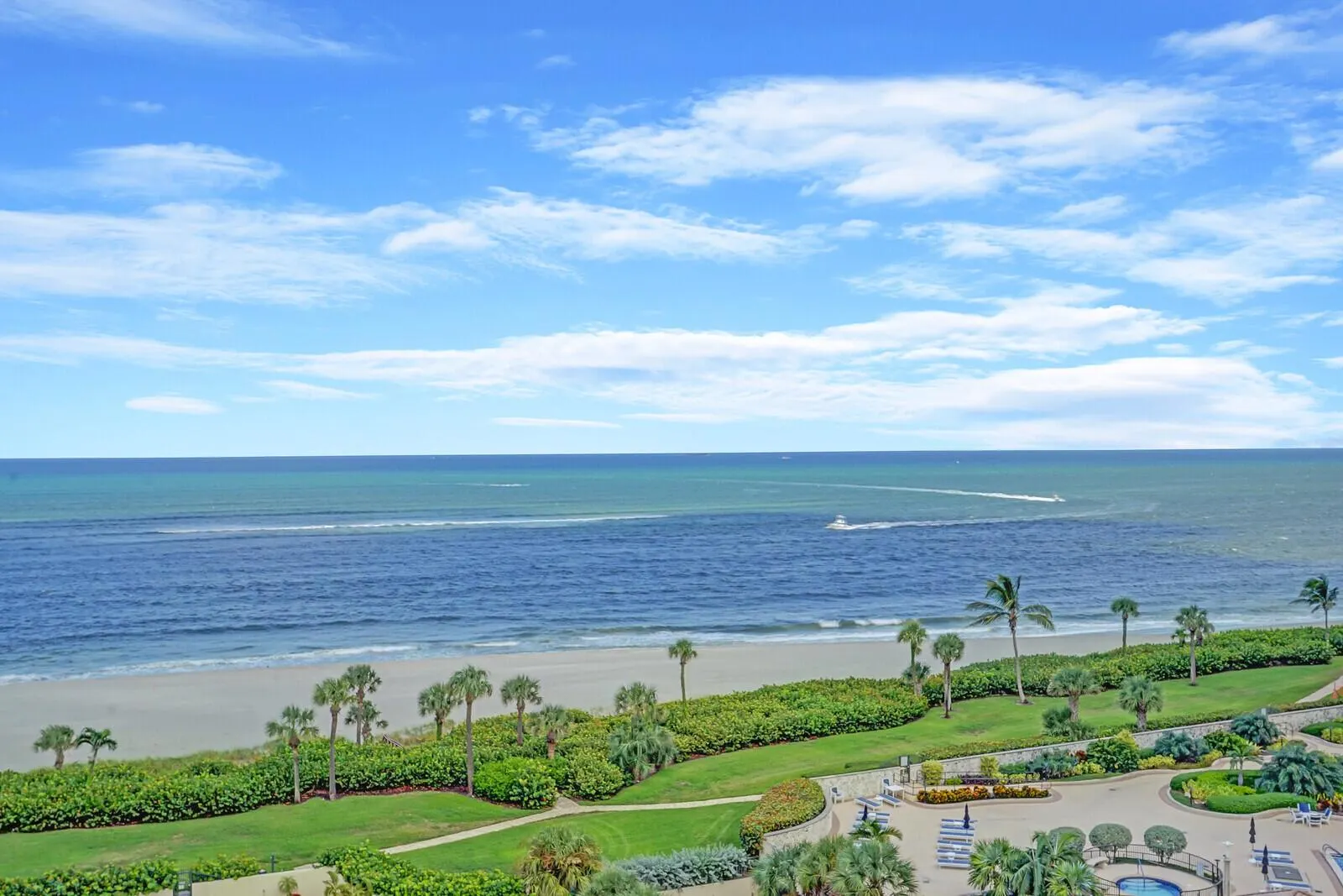 400 Ocean Trail Way, #909